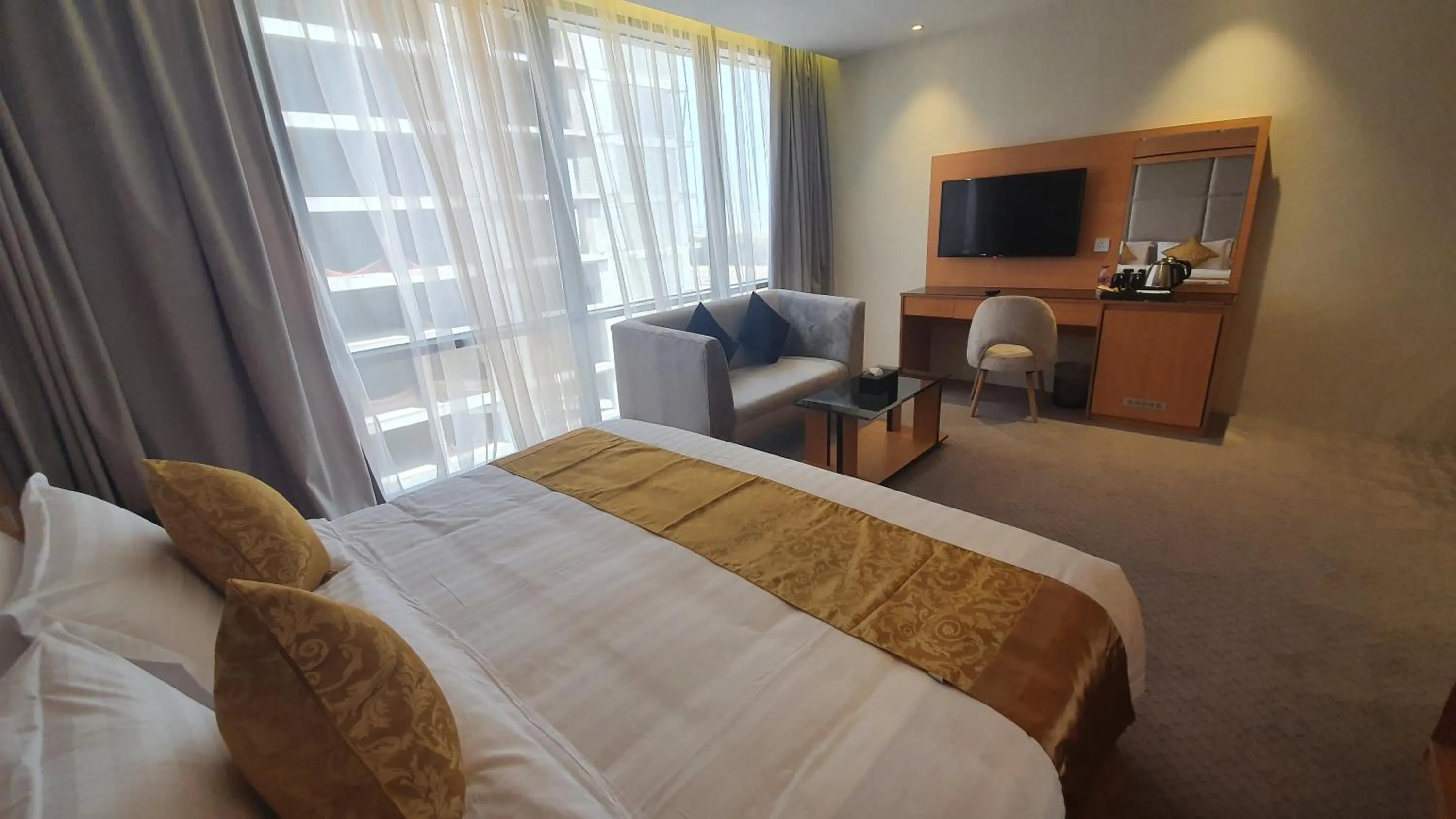 Bed in Al Rayyan Tower