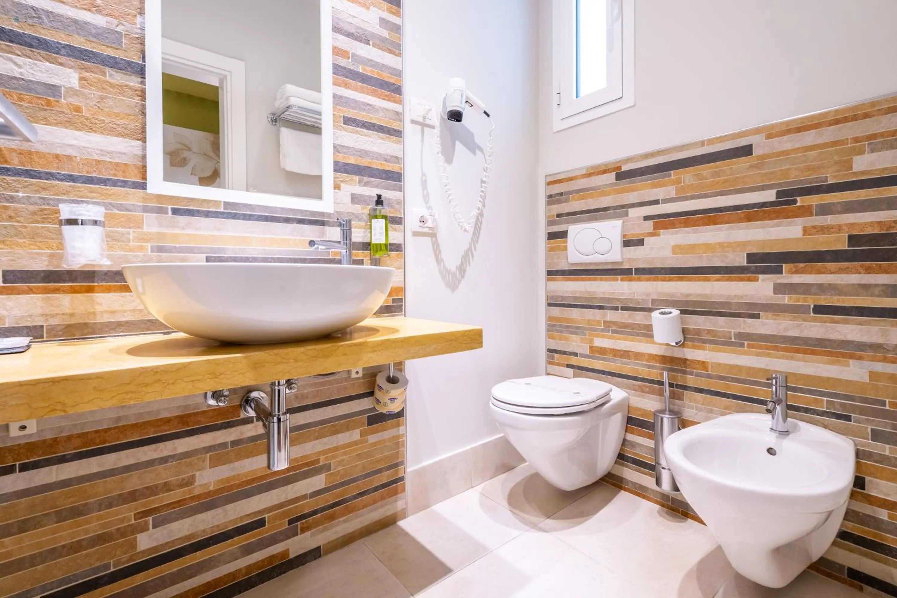 Bathroom in Hotel Regina Elena 57 & Oro Bianco SPA