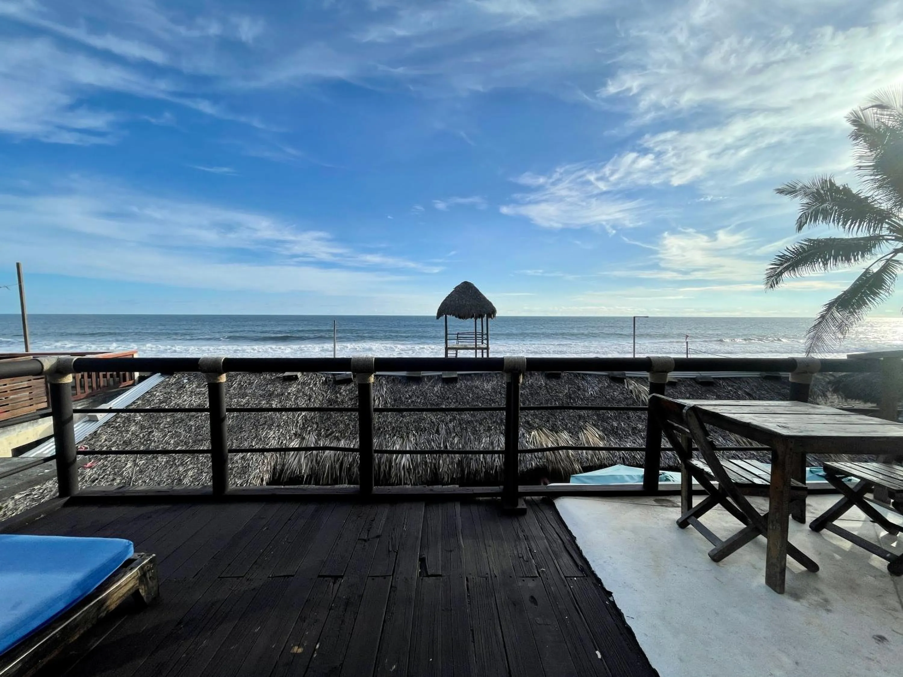 Sea view in Johnnys Place Hotel