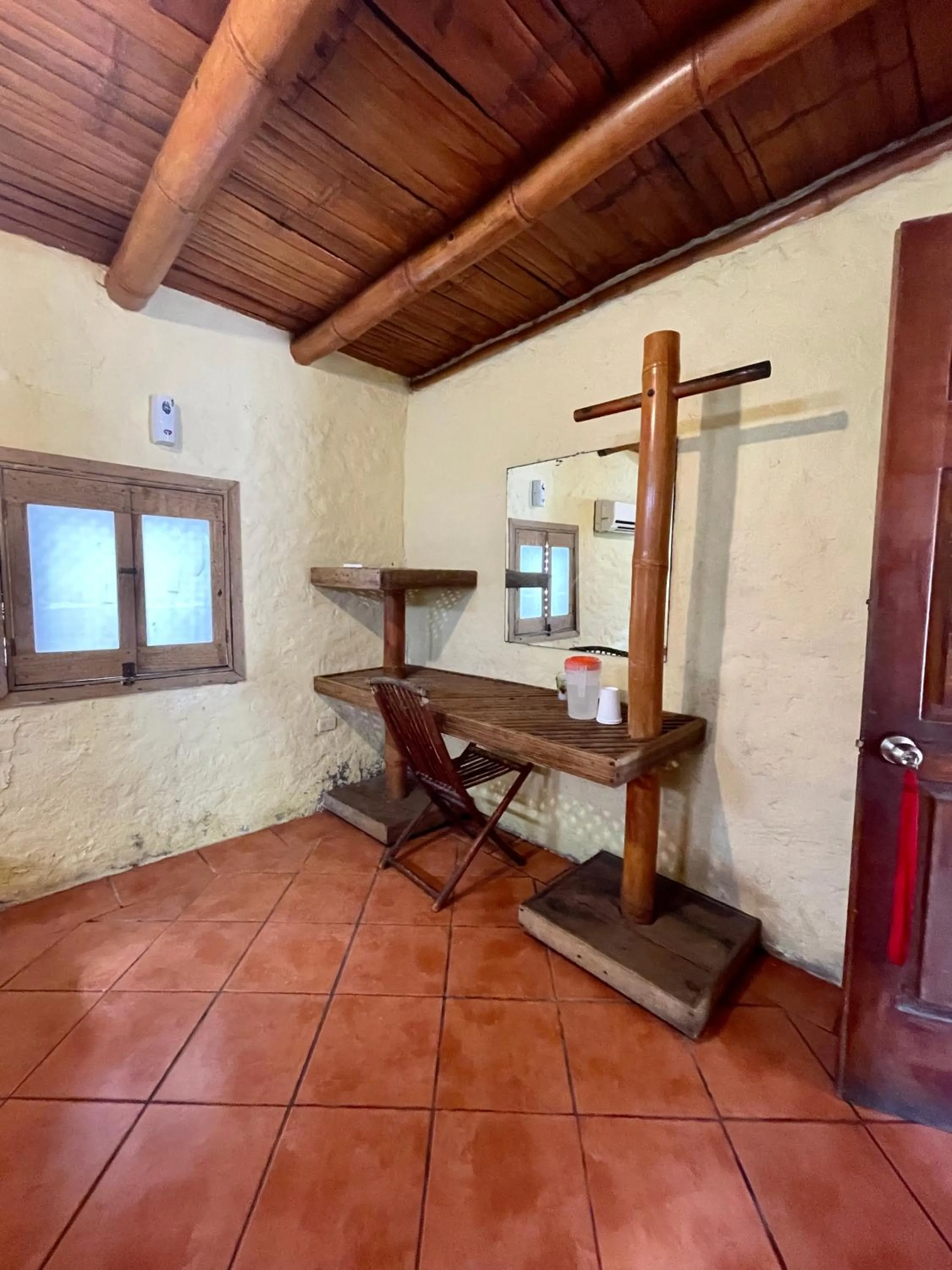 air conditioner in Johnnys Place Hotel