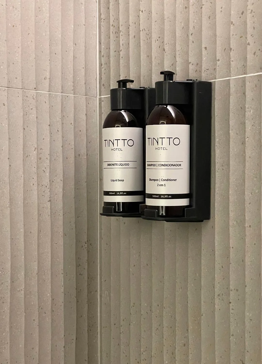 Bathroom in Tintto Hotel