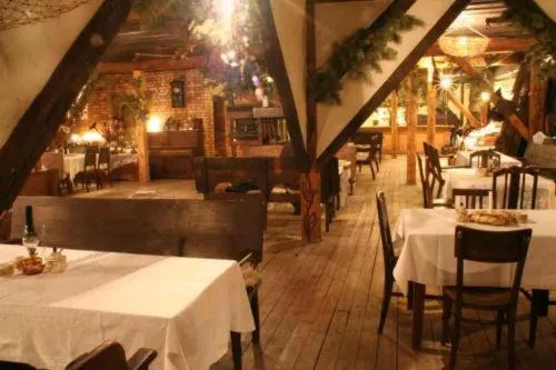 Restaurant/places to eat in Gospoda pod Czarnym Łabędziem