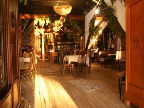 Restaurant/places to eat in Gospoda pod Czarnym Łabędziem