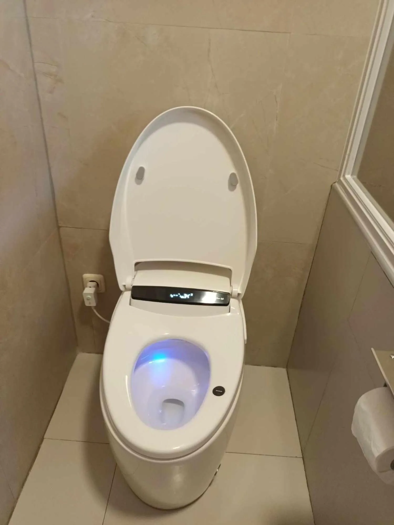 Toilet in Skott's Comfy Lodge