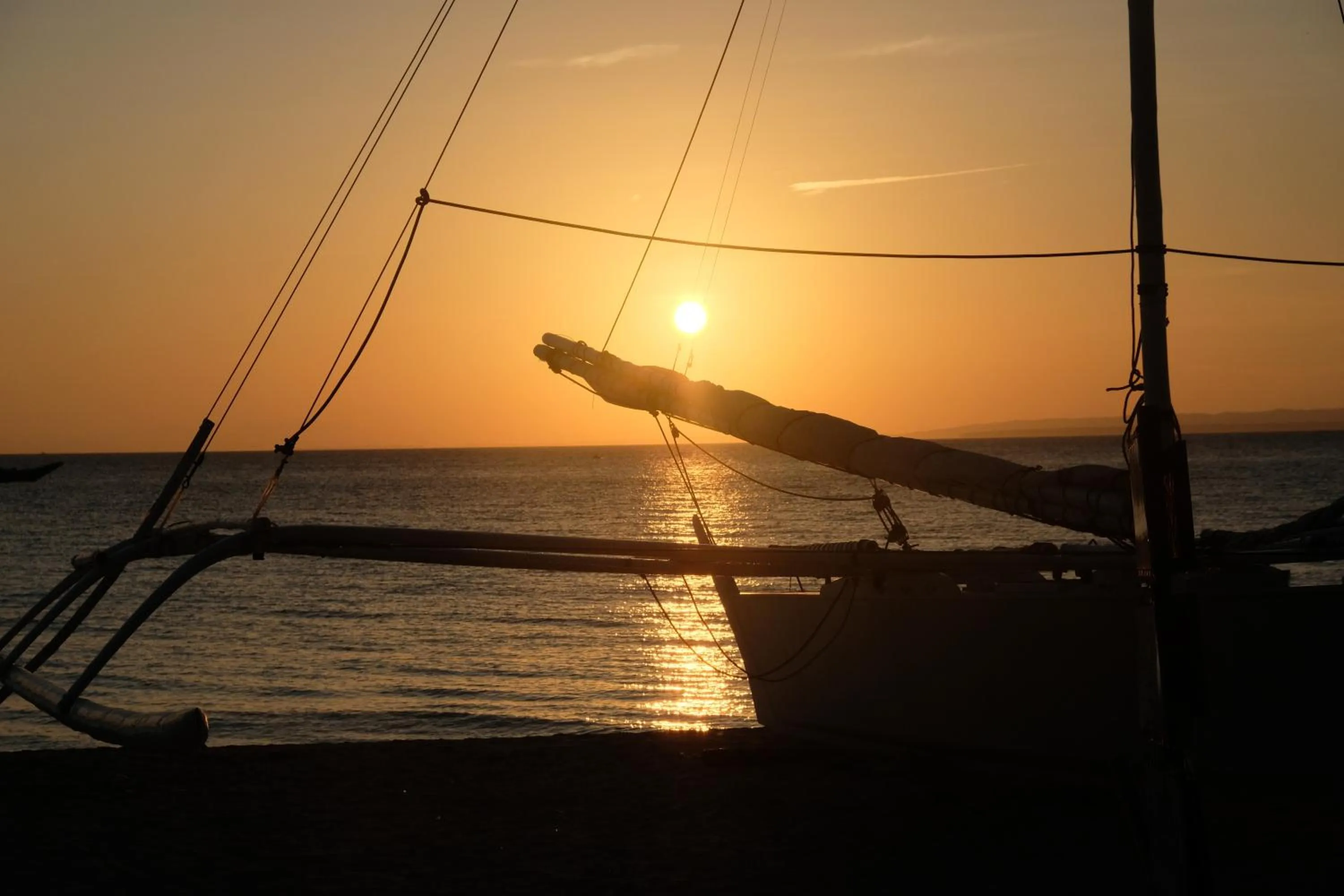 Sunrise in Skott's Comfy Lodge
