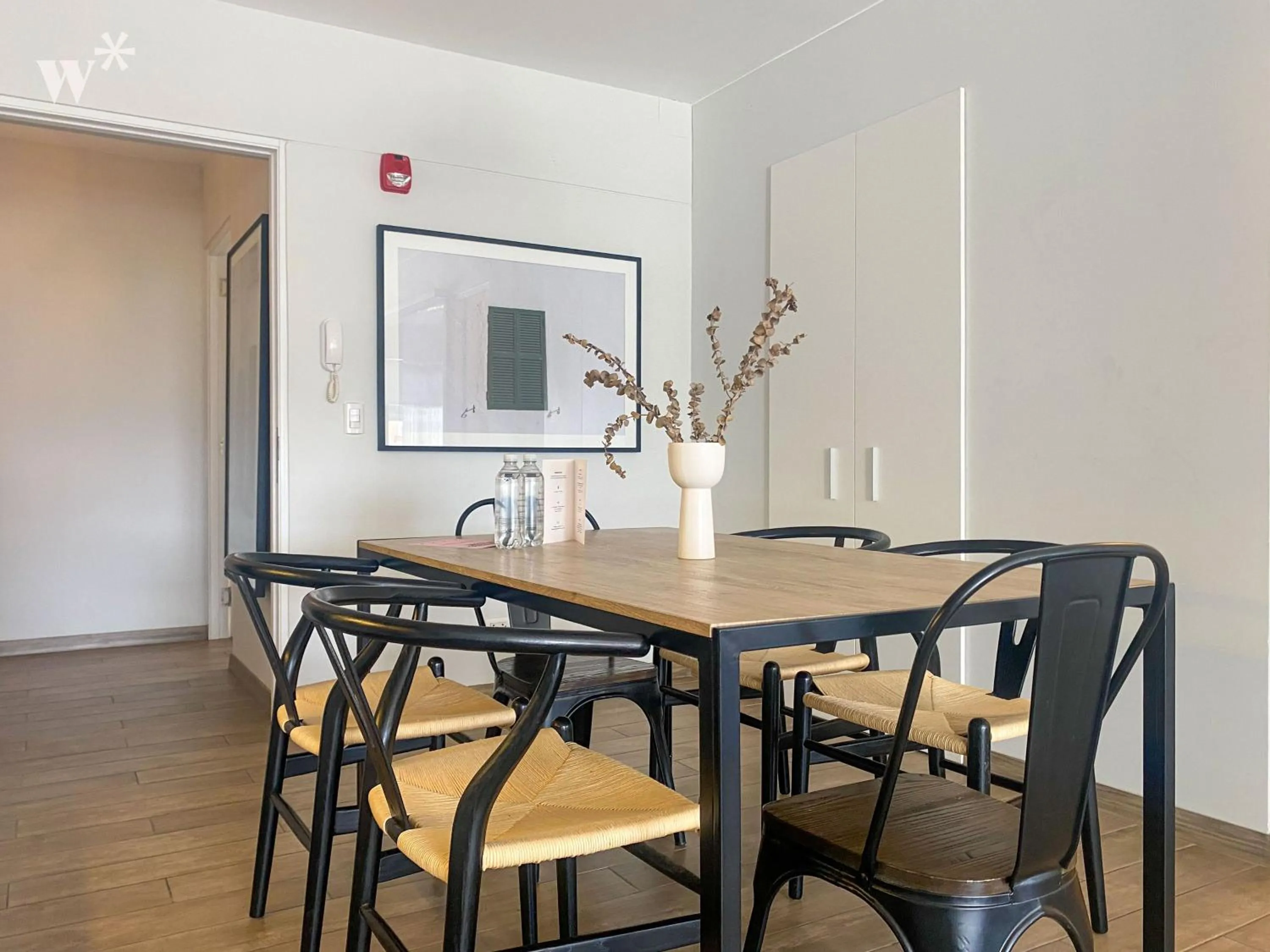 Dining area in Wynwood Berlin in Miraflores