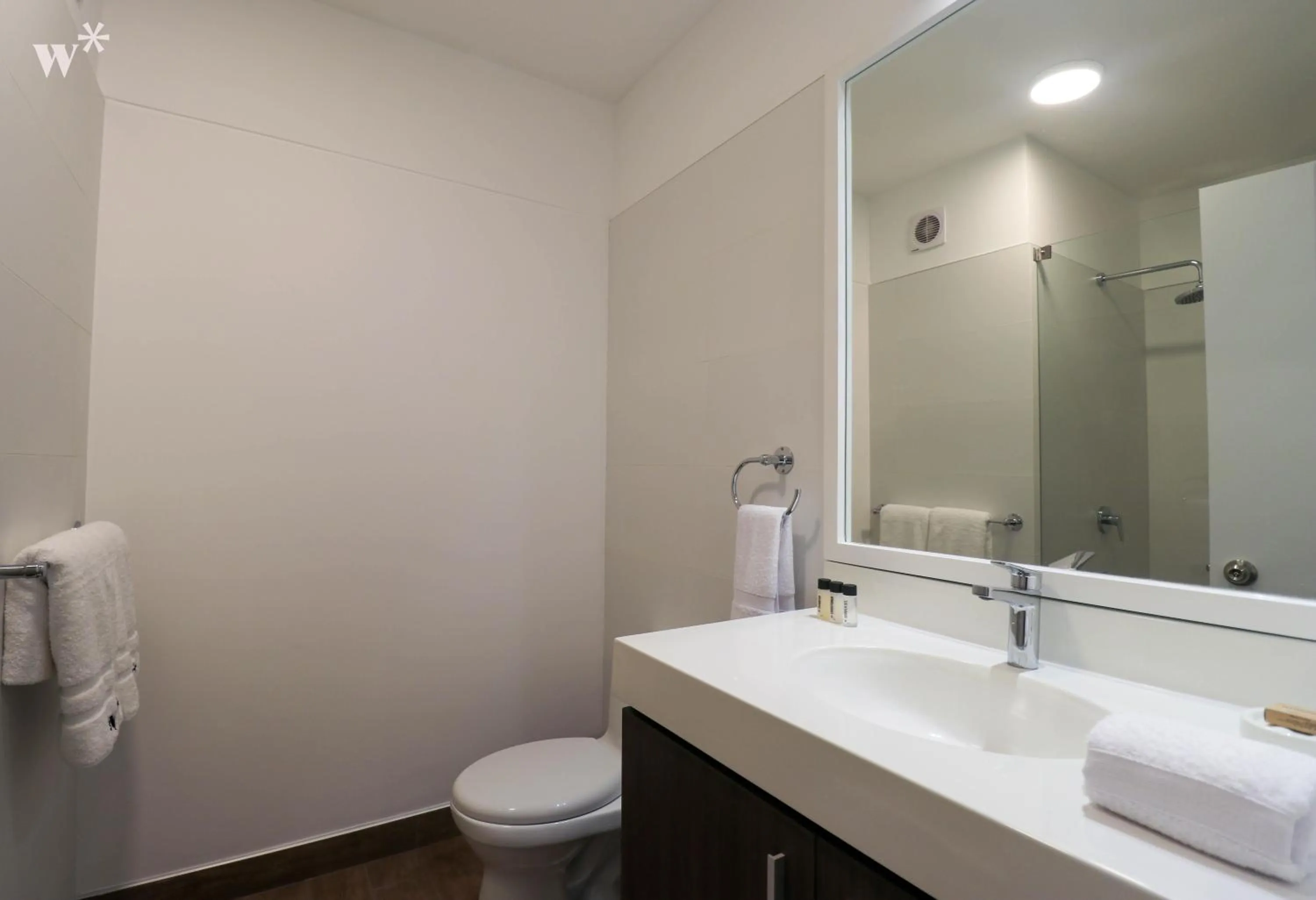 Bathroom in Wynwood Berlin in Miraflores