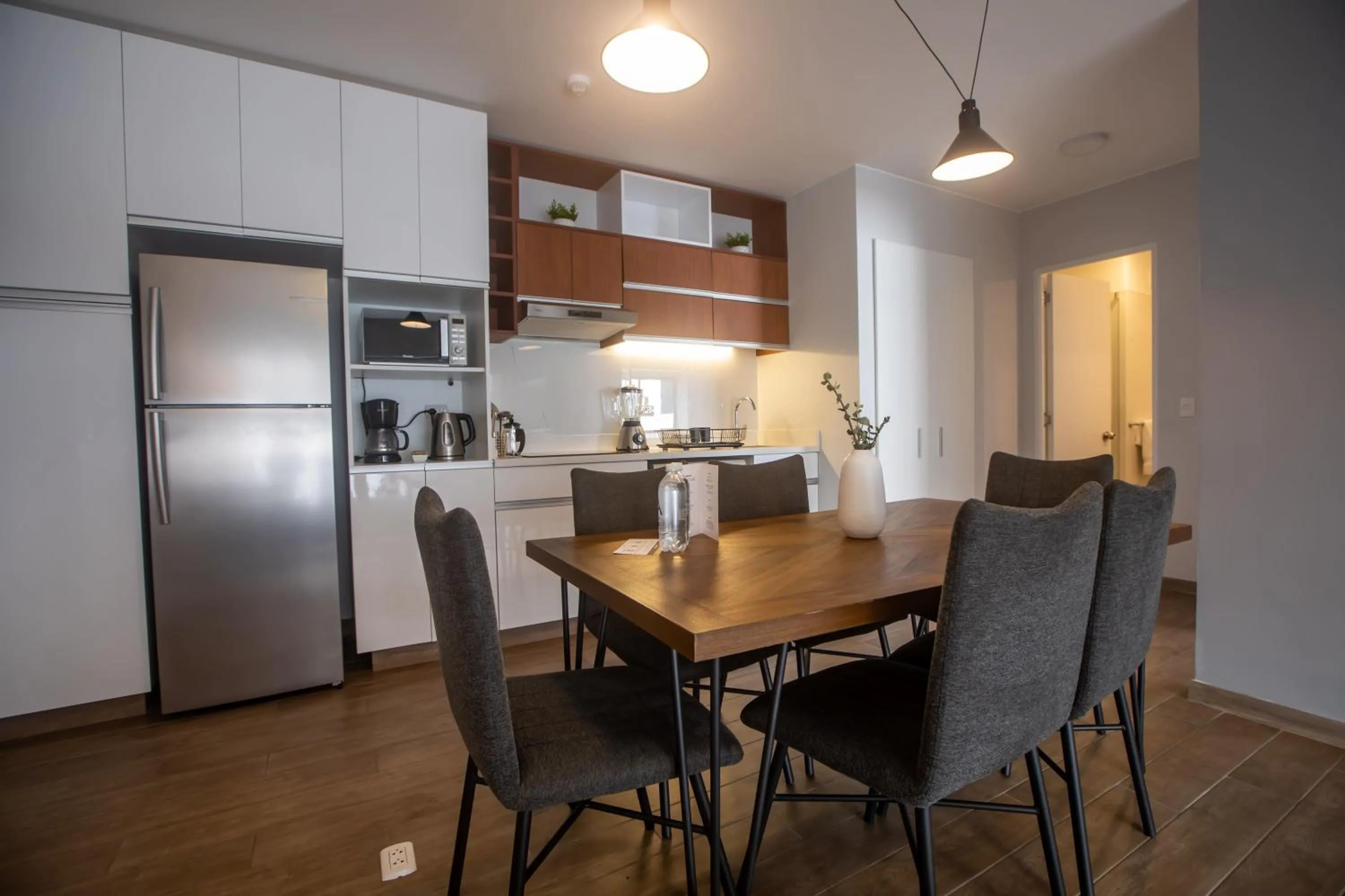 Dining area in Wynwood Berlin in Miraflores