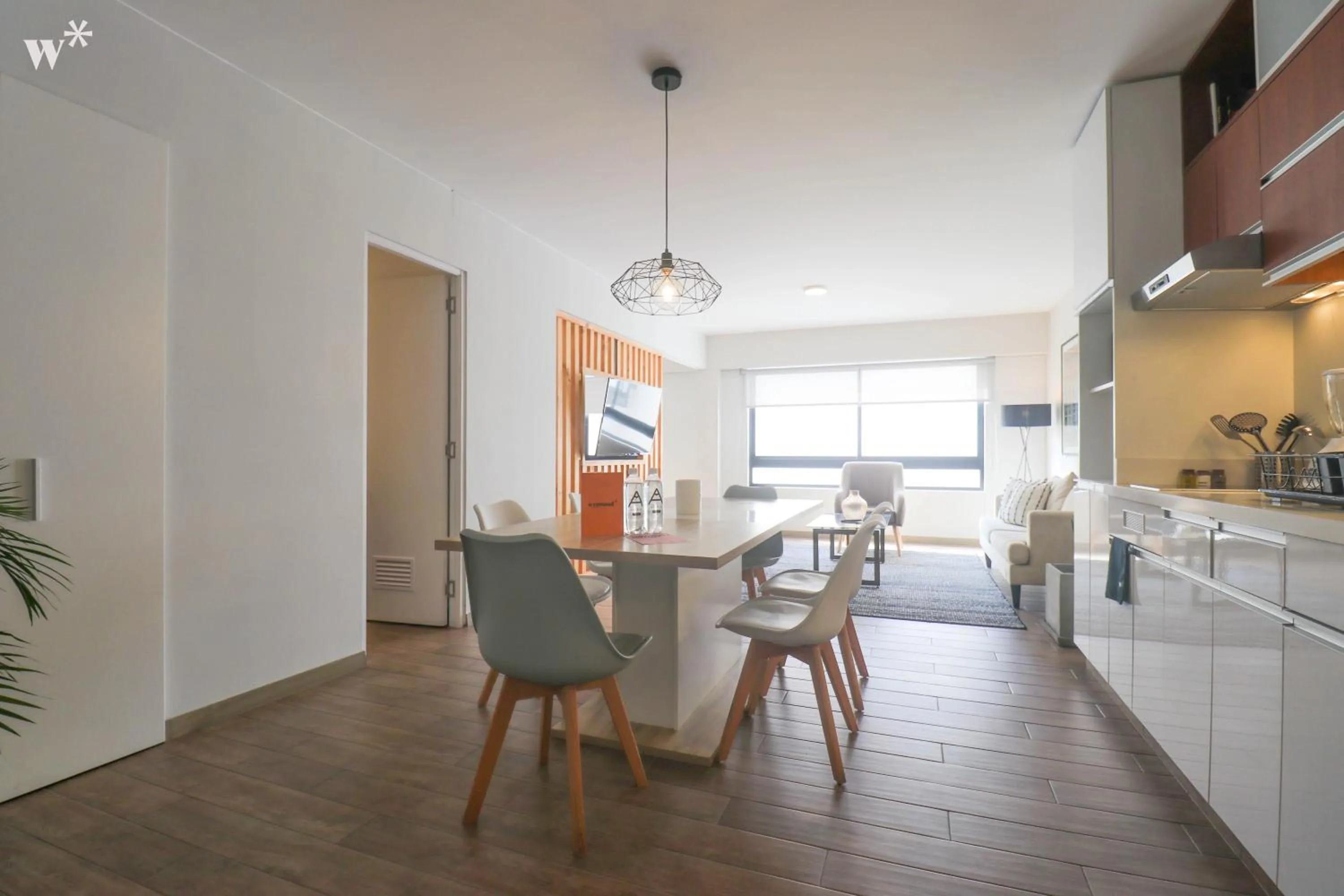 Dining area in Wynwood Berlin in Miraflores