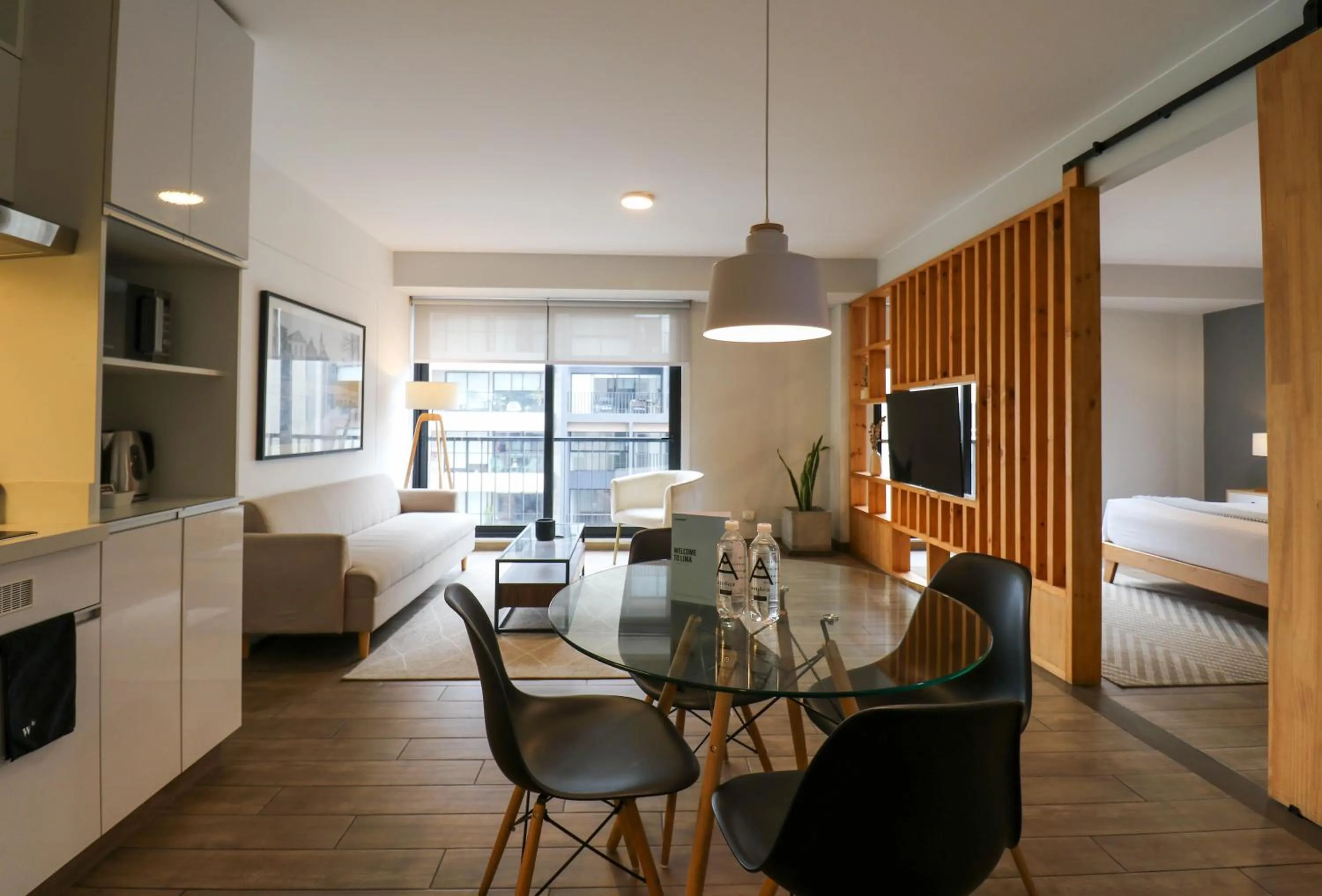 Dining area, Bed in SoHo by Wynwood House