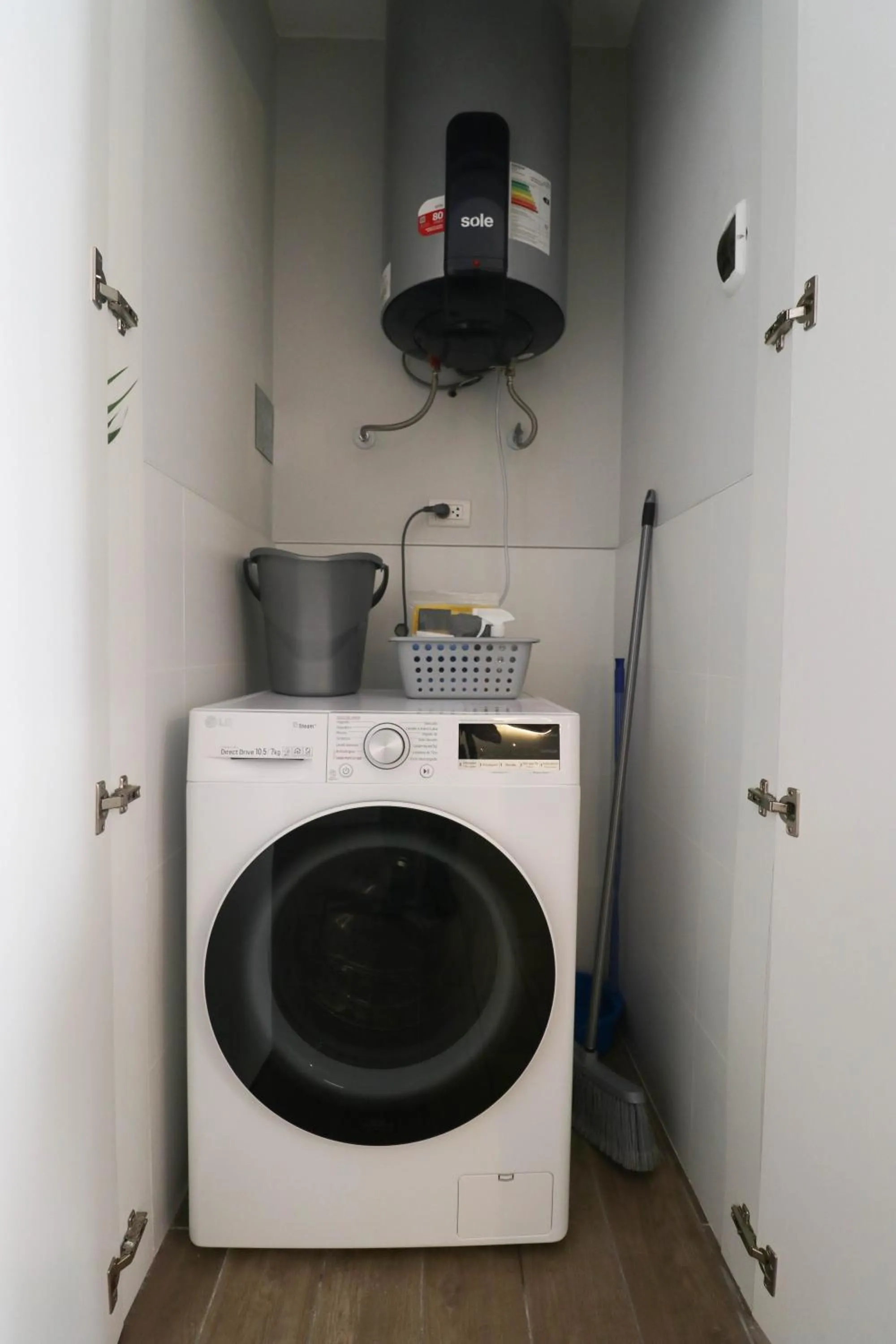 washing machine in SoHo by Wynwood House