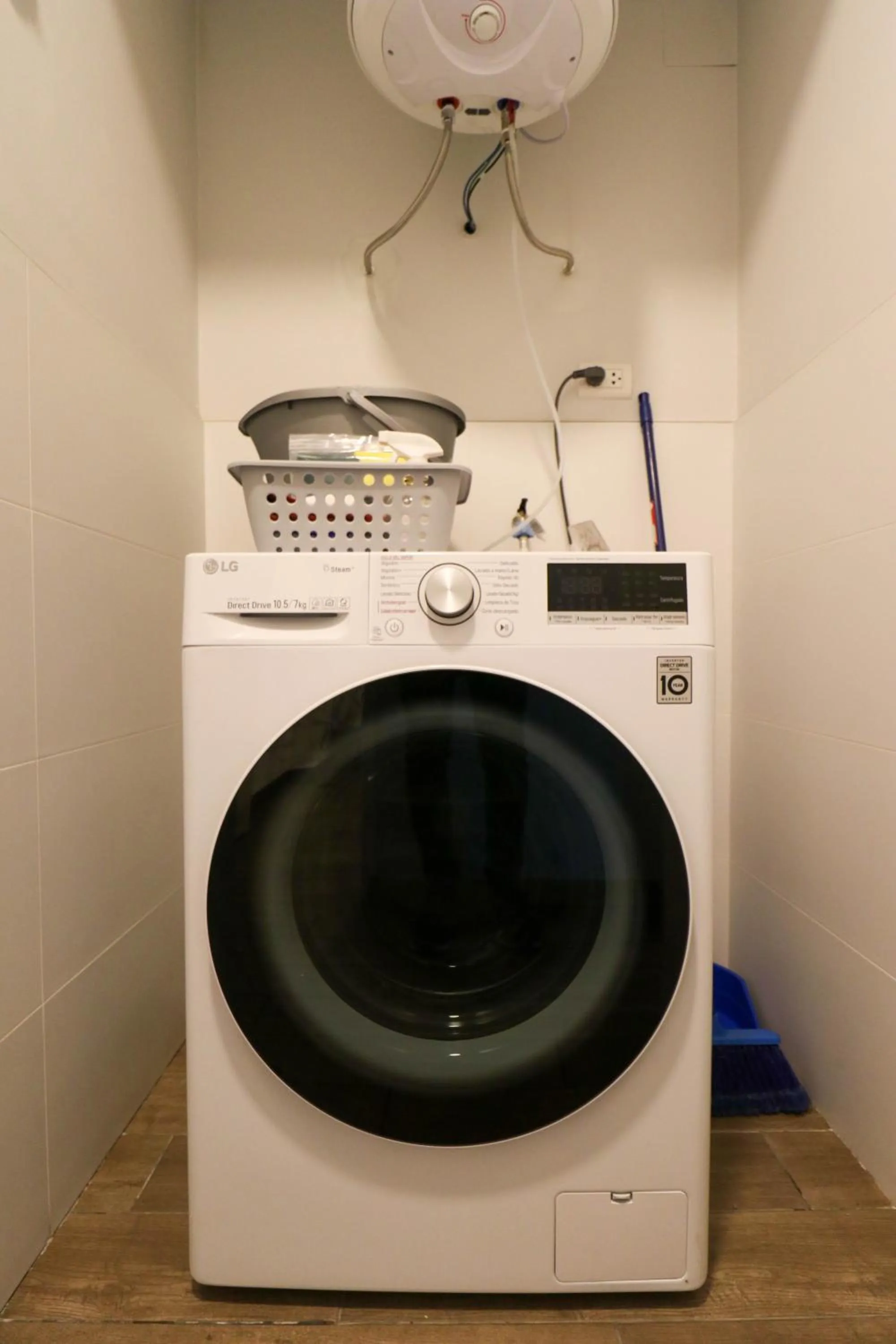 washing machine in Wynwood Berlin in Miraflores