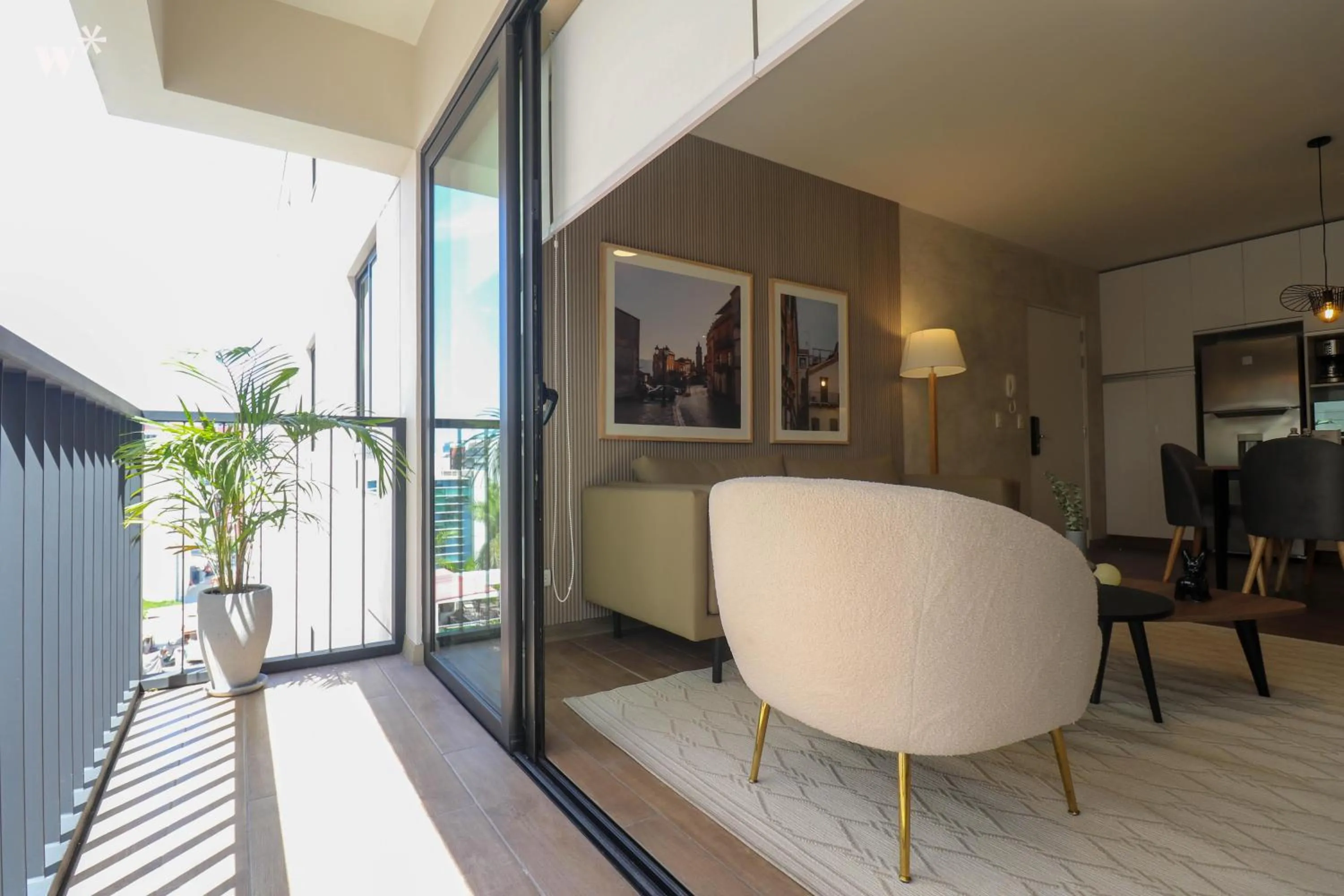 Balcony/Terrace in Wynwood Berlin in Miraflores