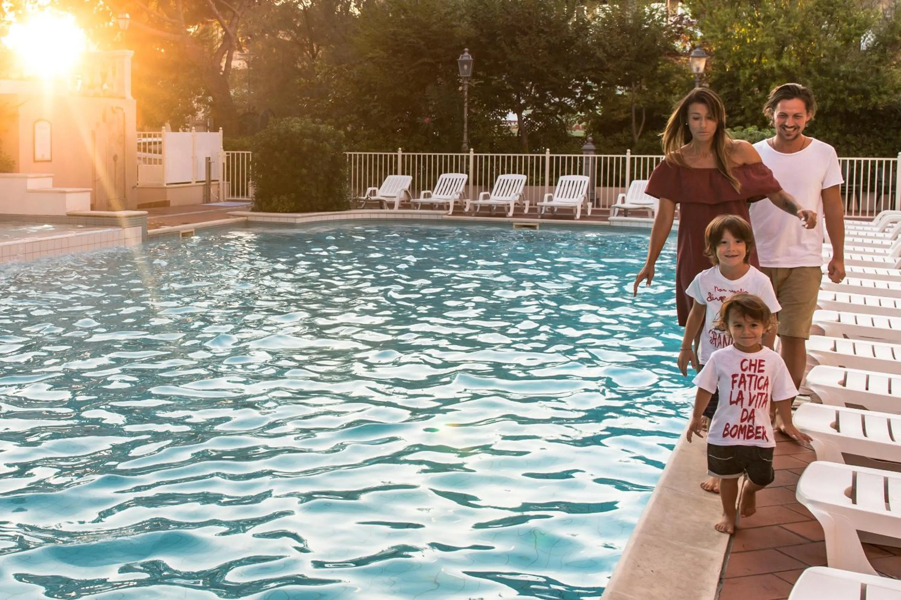 Swimming pool in Hotel Milano Helvetia - in centro con piscina