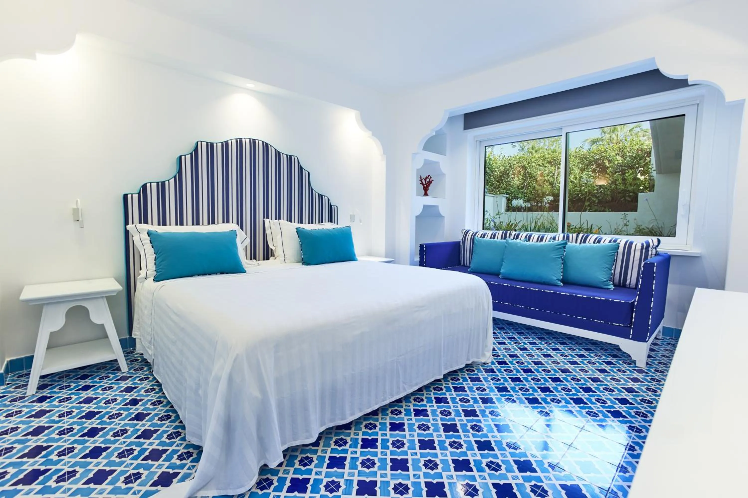 Bedroom, Bed in Oleandri Resort Paestum