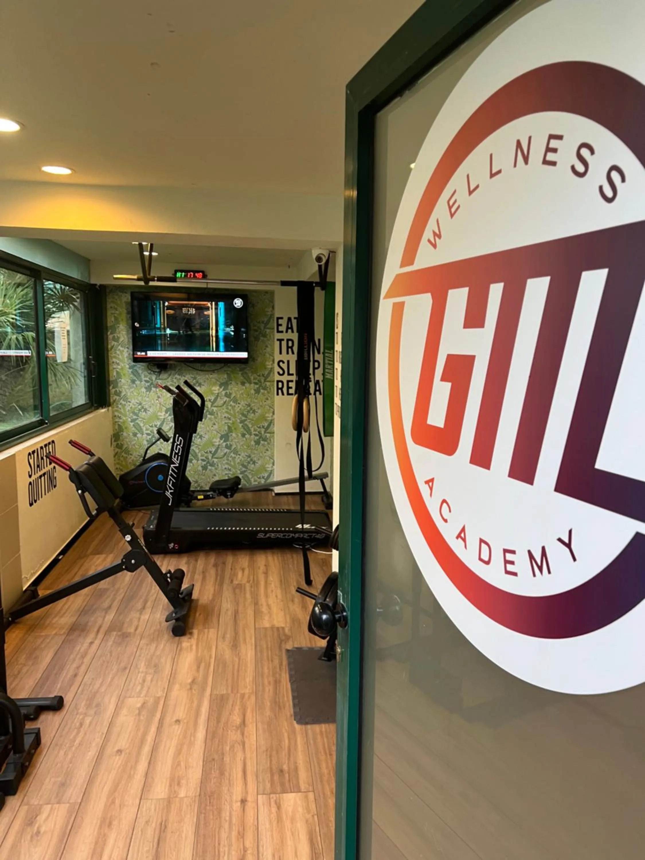 Fitness centre/facilities in Hotel Montecarlo - Vista Mare con Area Fitness