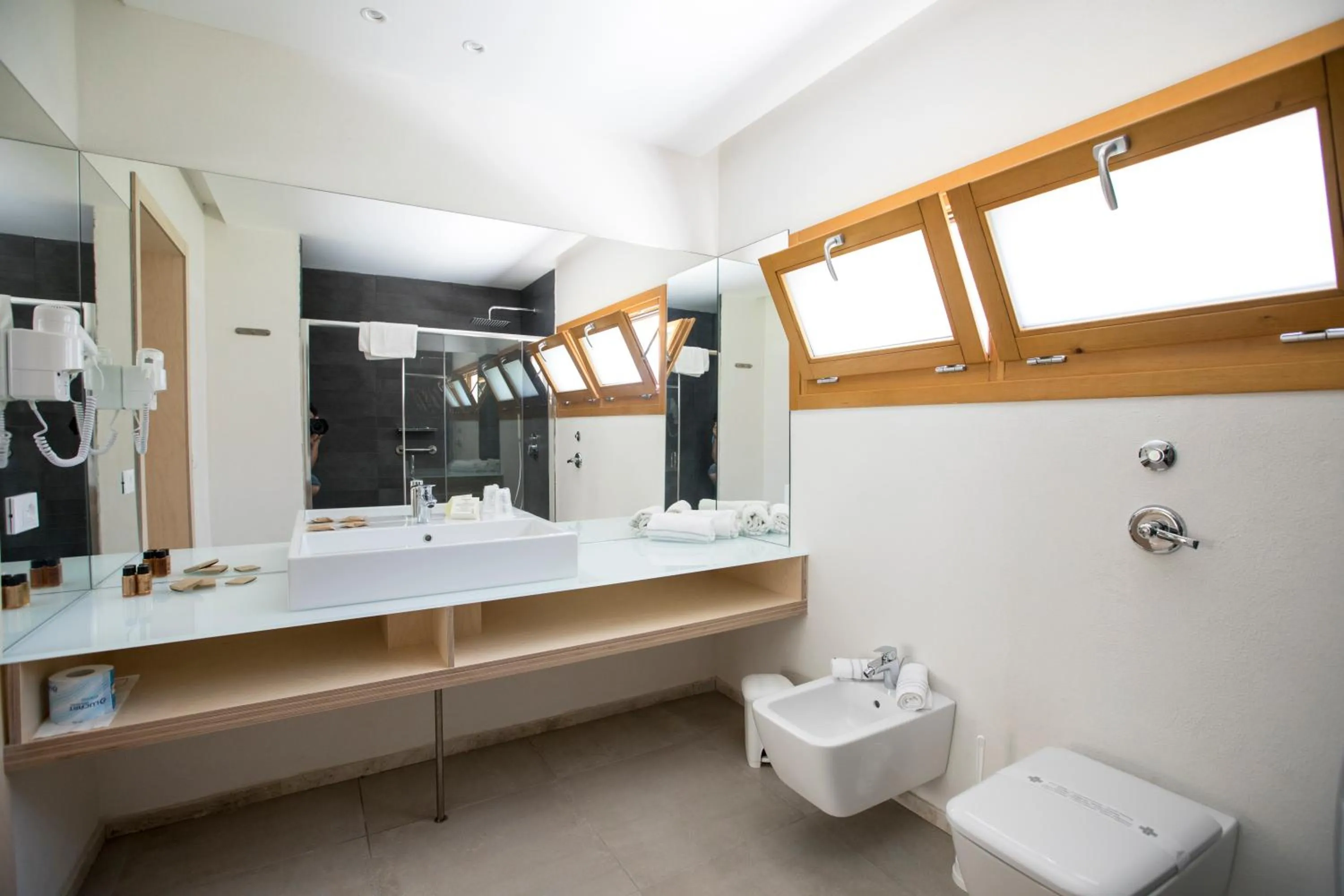 Bathroom in Cave Bianche Hotel