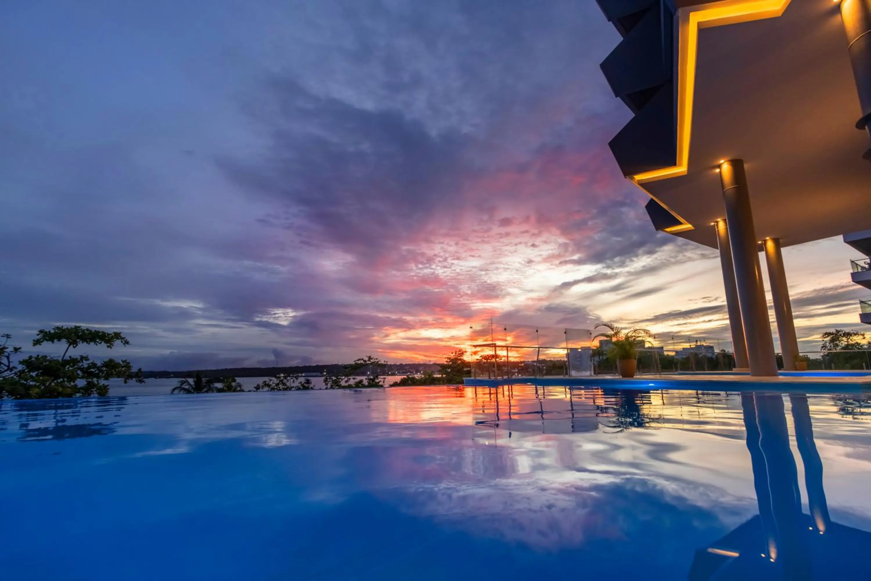 Swimming pool in Grand Sirenis San Andres