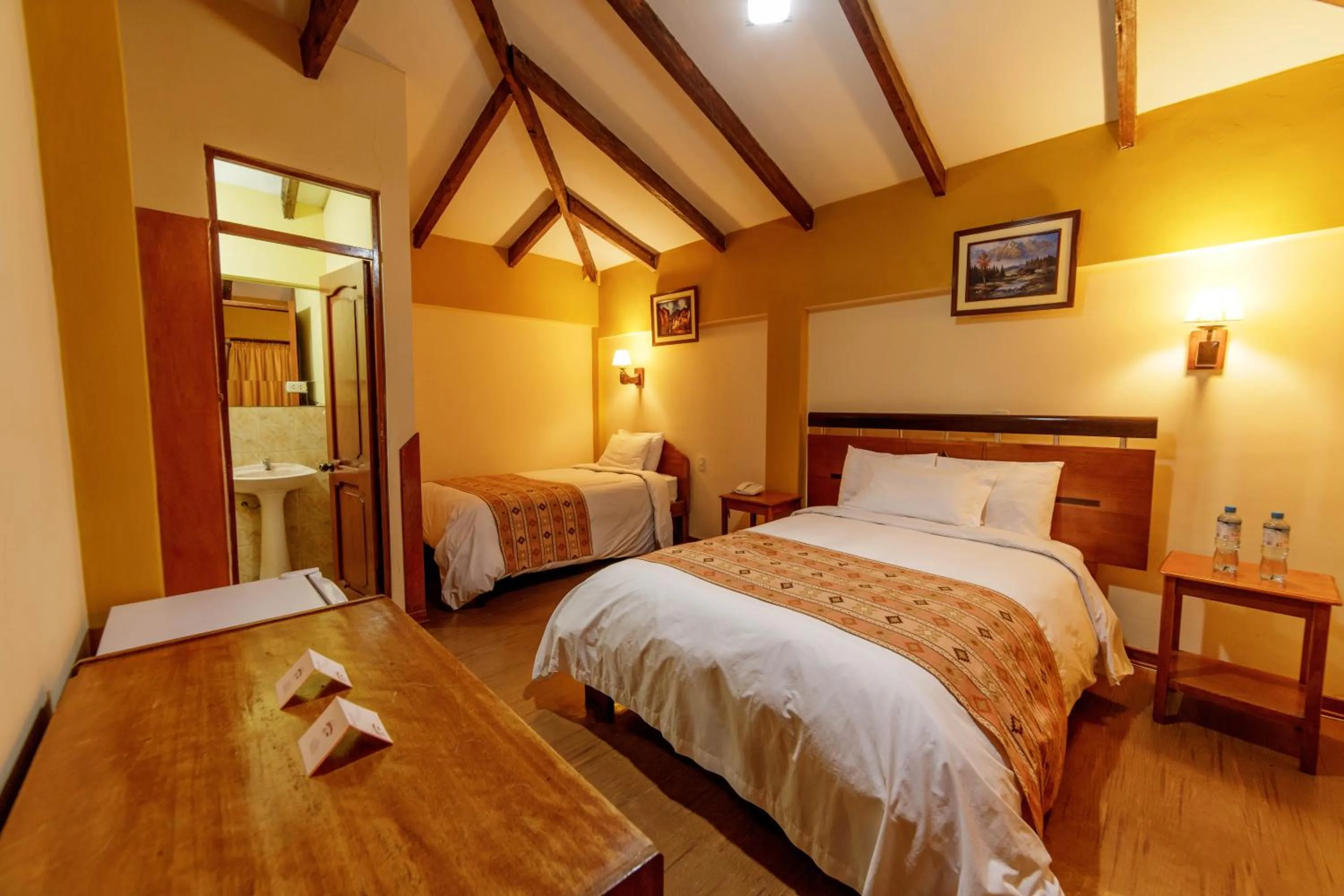 Bed in LILIUM VALLEY