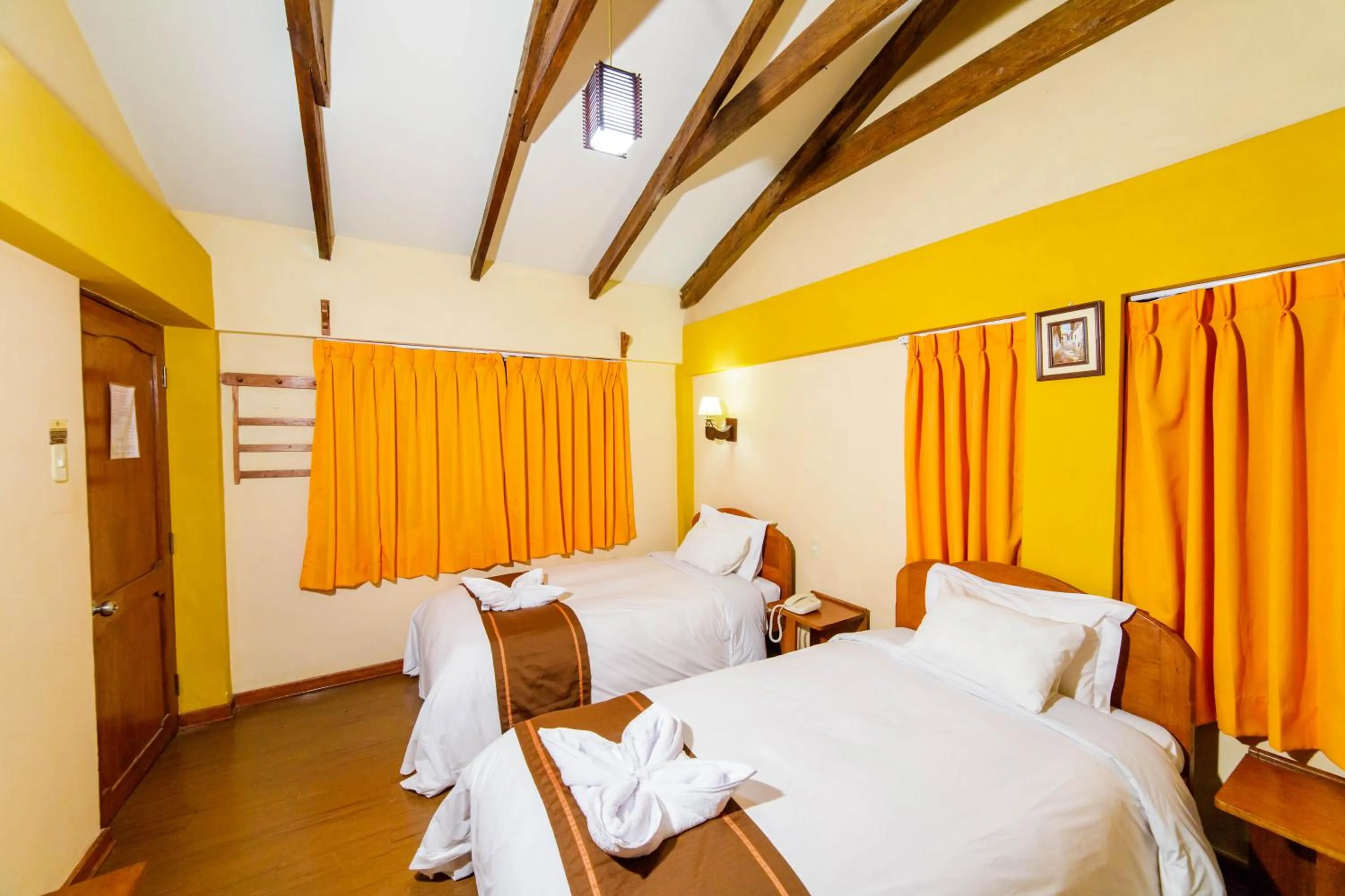 Bed in LILIUM VALLEY