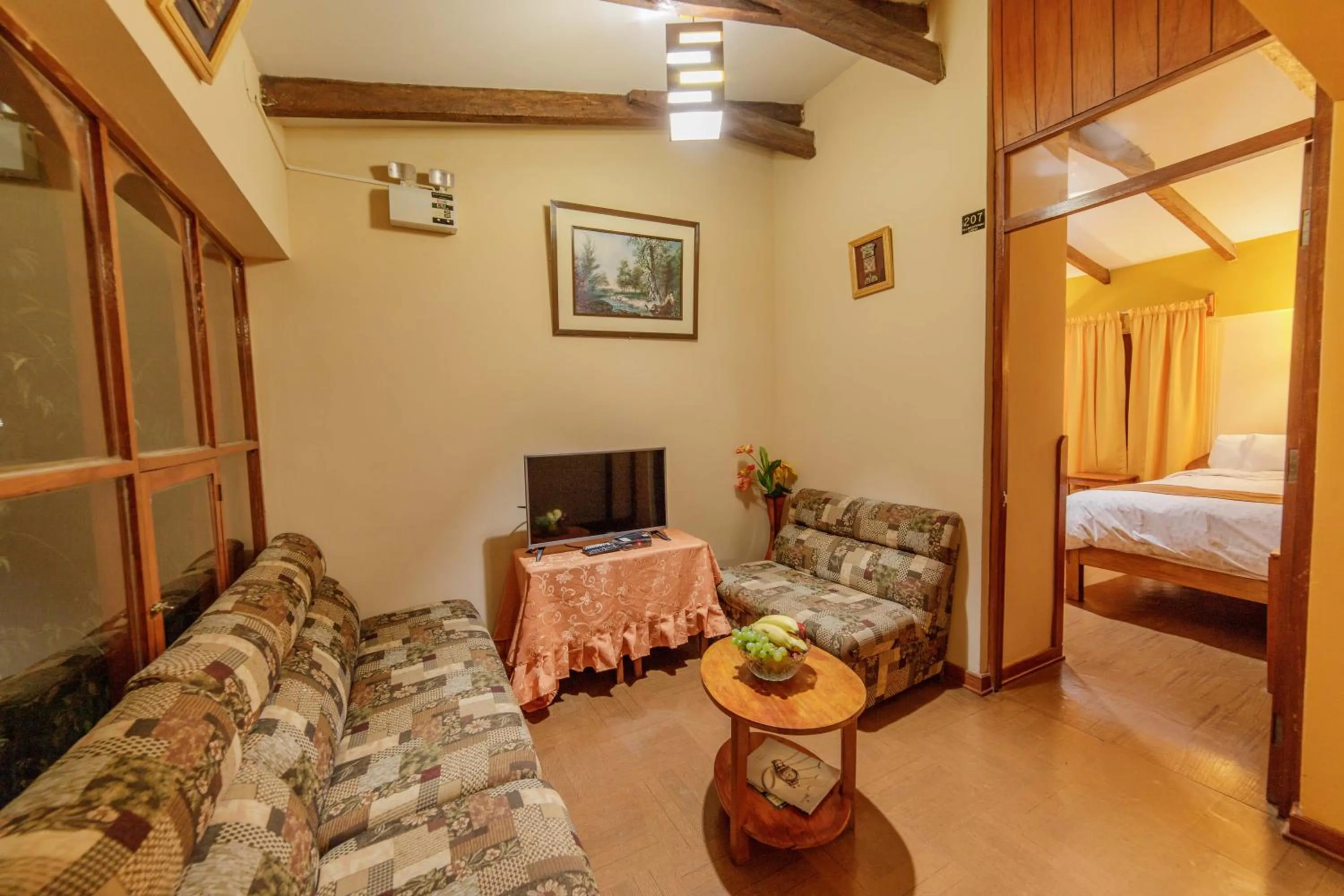 Bed in LILIUM VALLEY