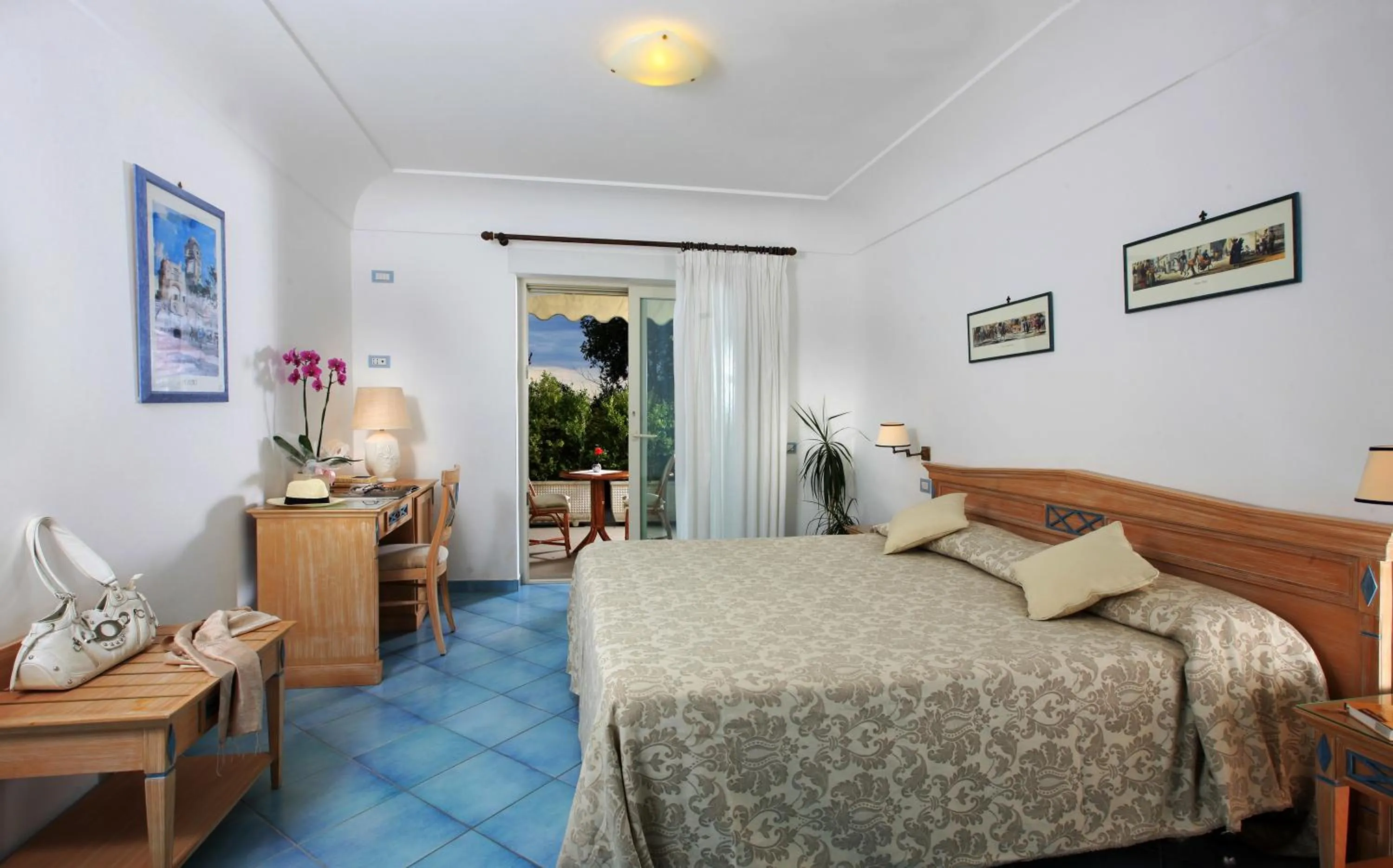 Balcony/Terrace, Bed in Hotel Al Mulino