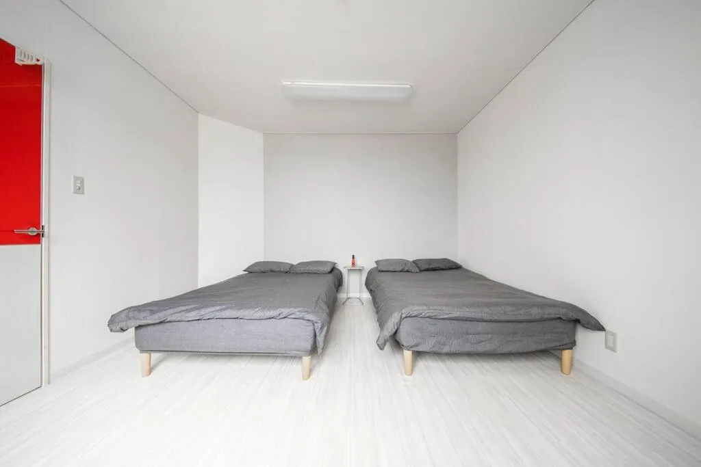 Bed in ROADSIDE House