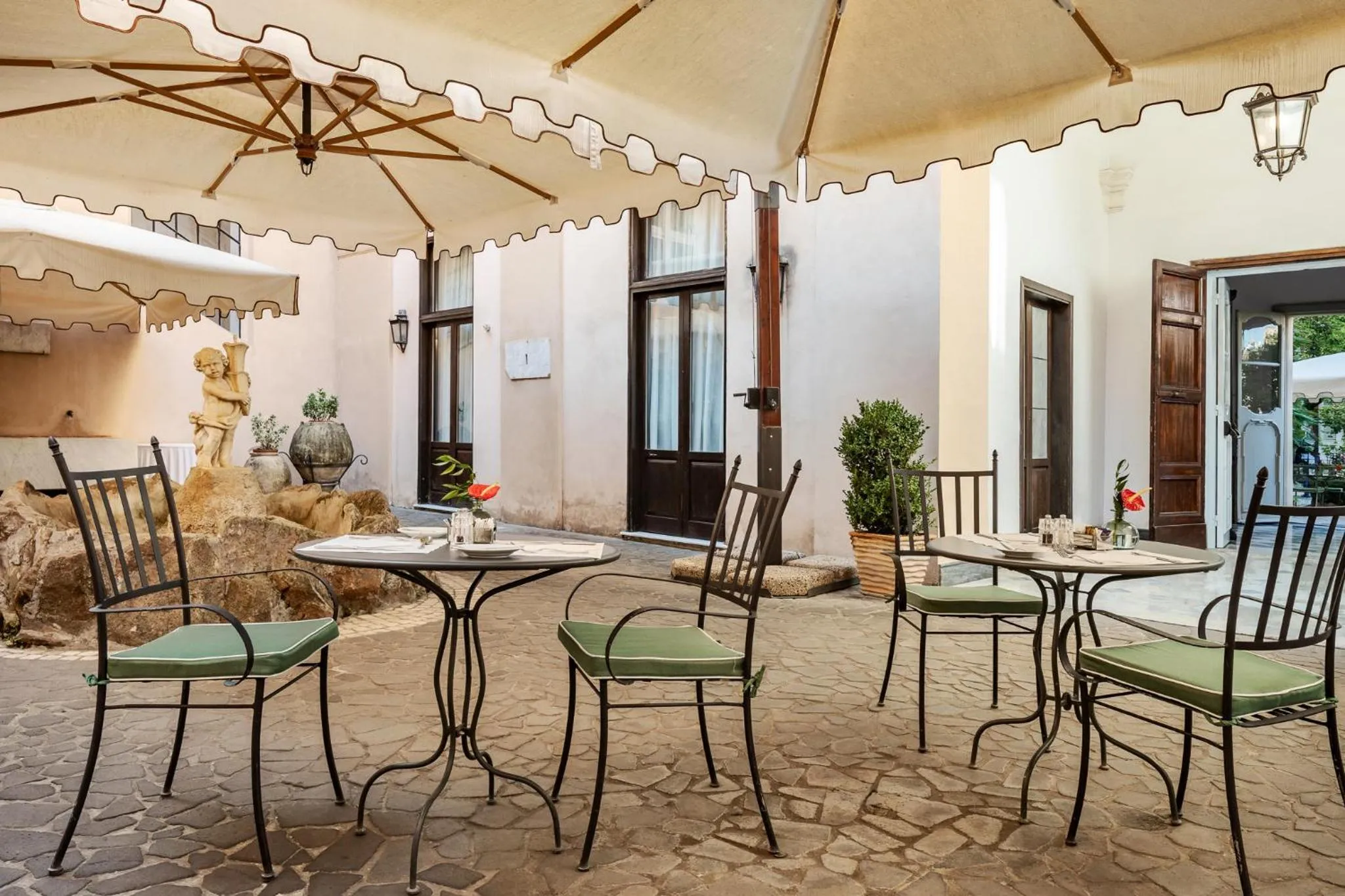 Donna Camilla Savelli - VRetreats