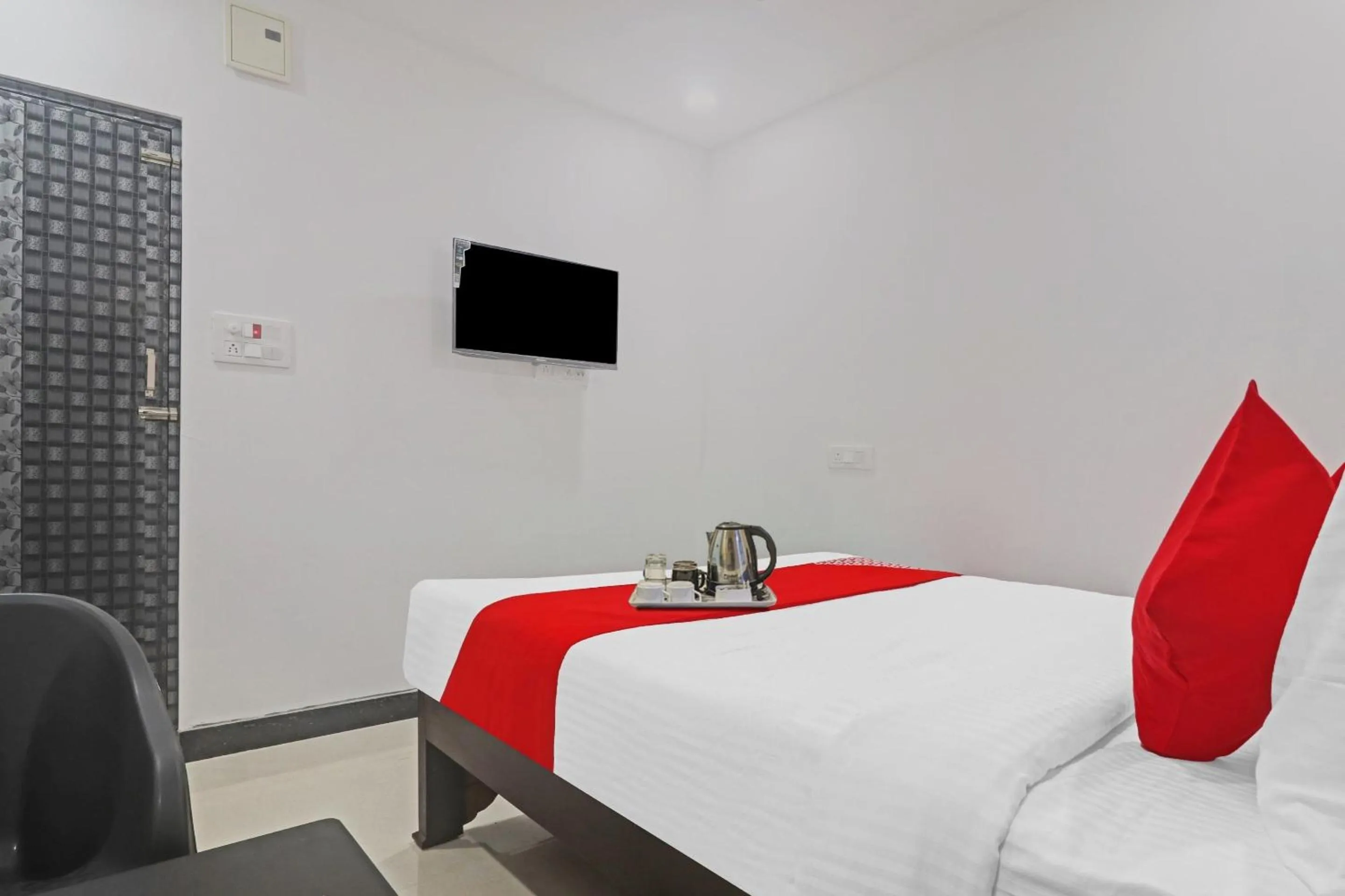 Bedroom, Bed in OYO 93463 Alwal Residency