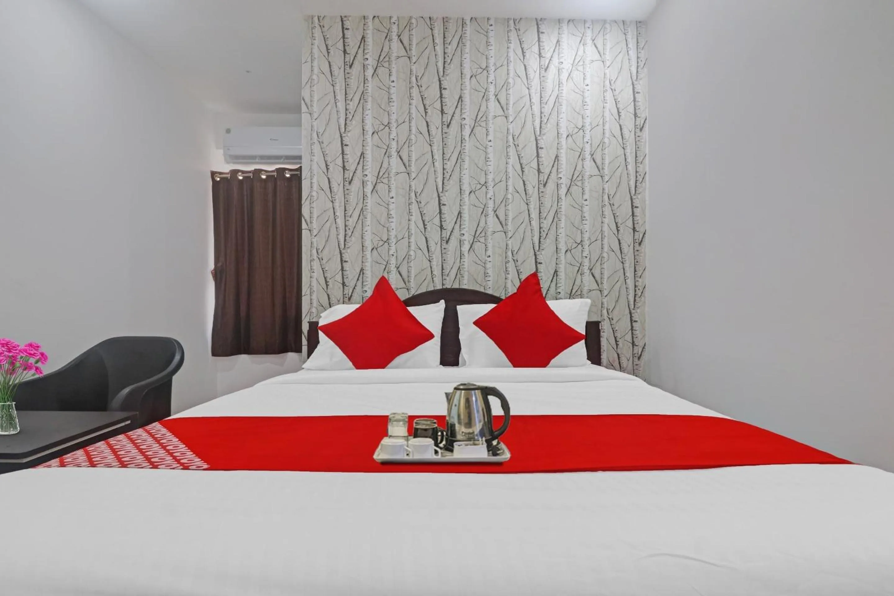 Bedroom, Bed in Super Hotel O Alwal Residency