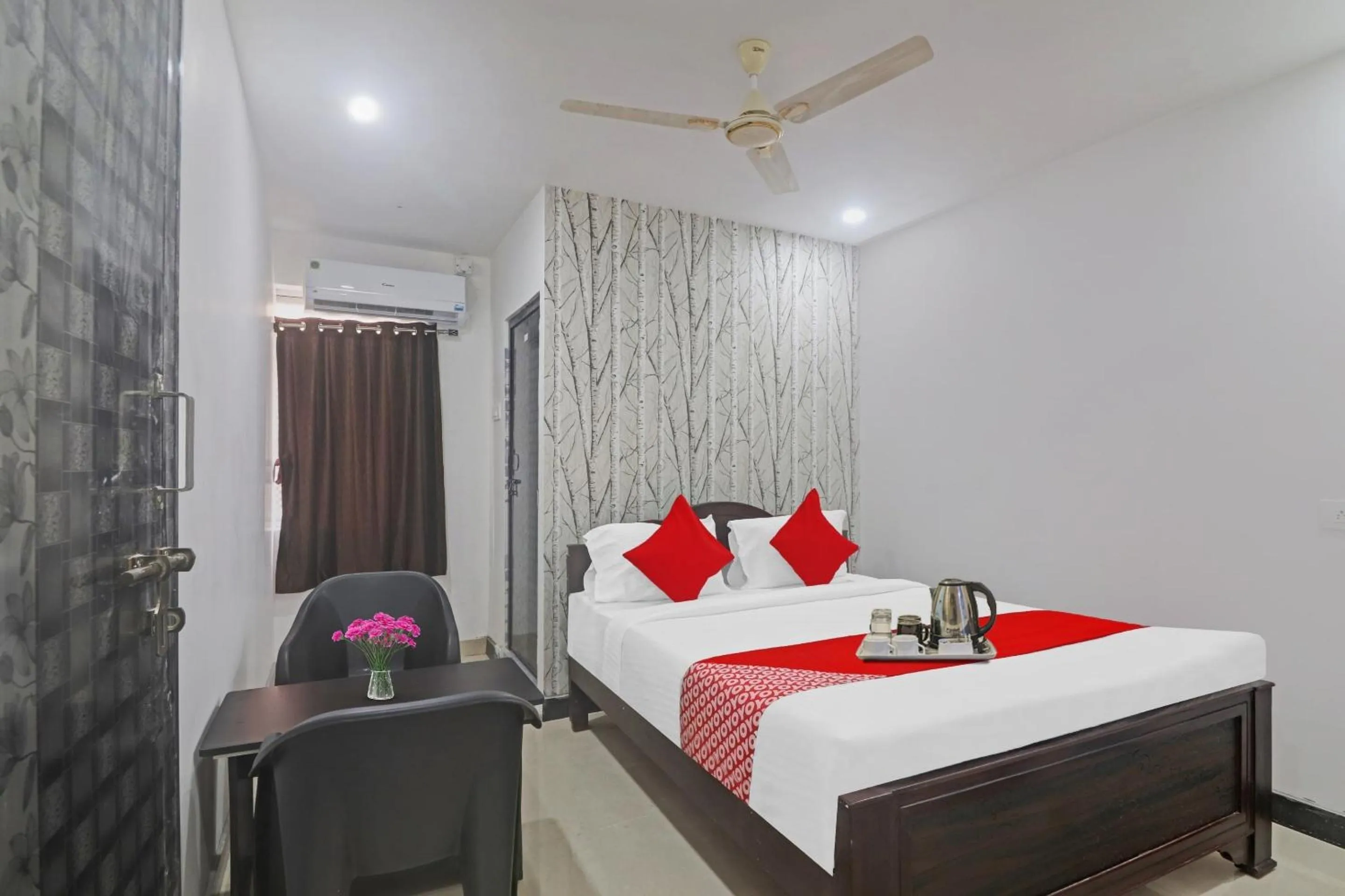 Bedroom, Bed in Super Hotel O Alwal Residency