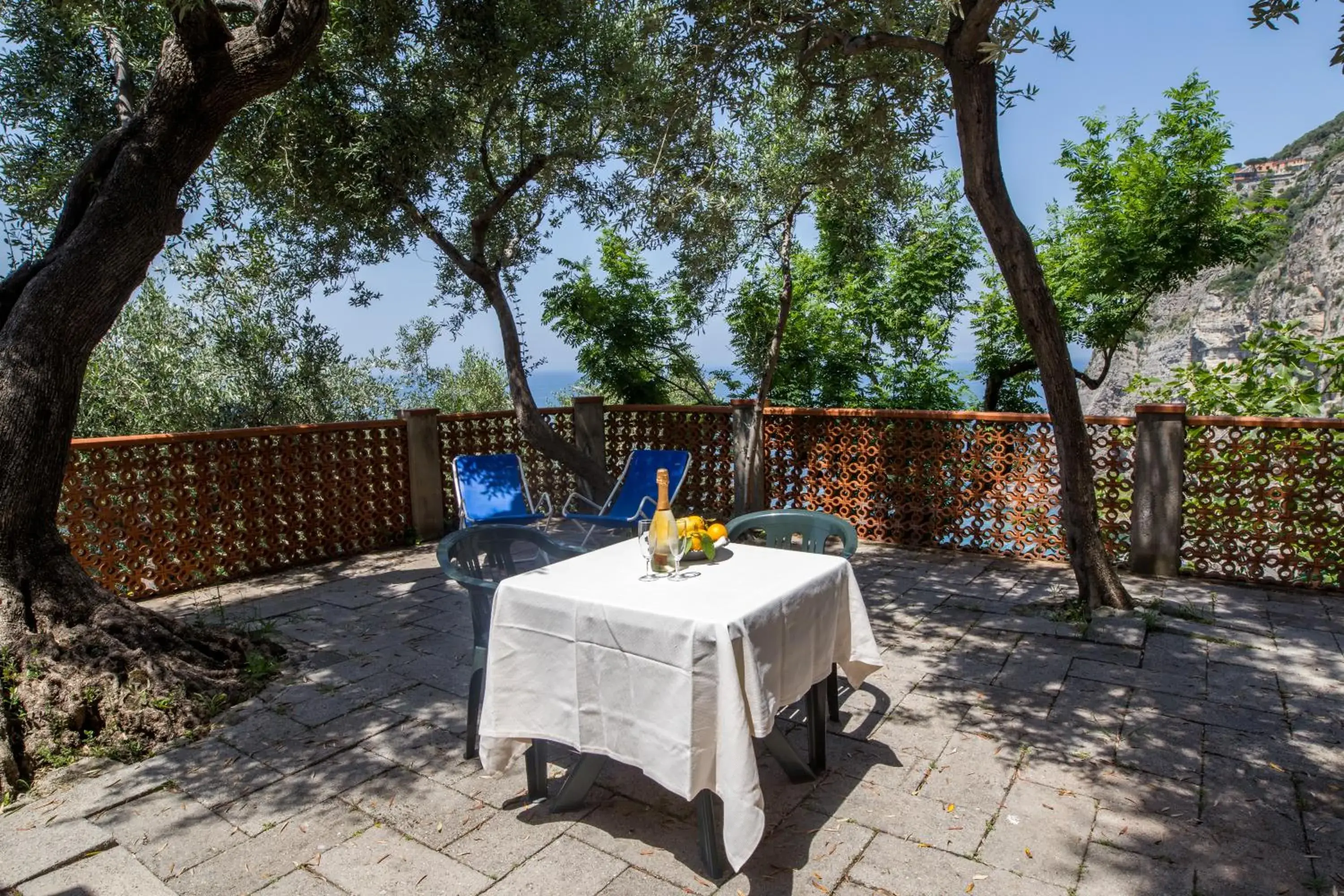 Bungalow (2 Adults) in Bleu Village Bungalow (2 Adults) in Bleu Village