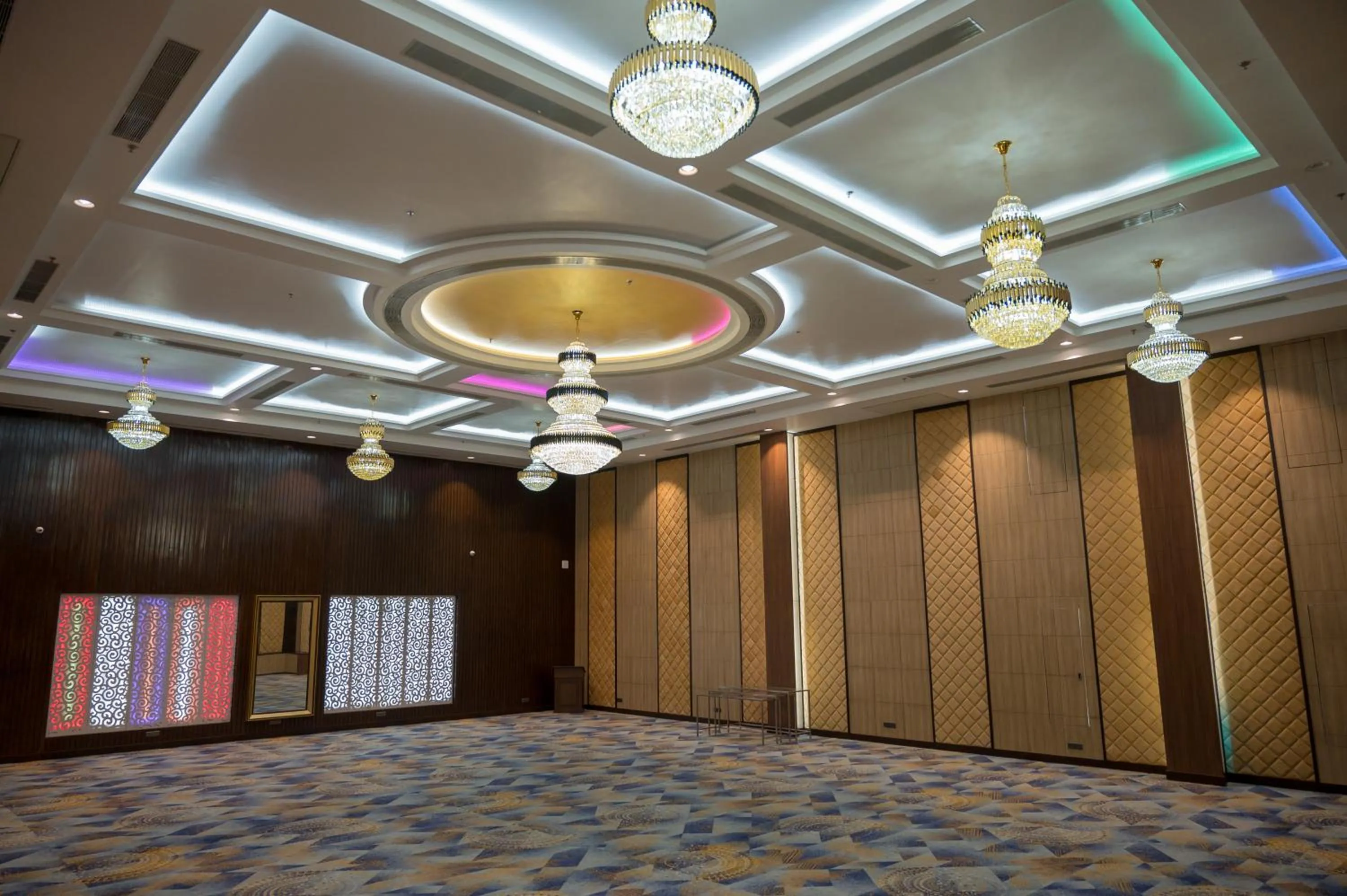 Banquet/Function facilities in Golden Retreat