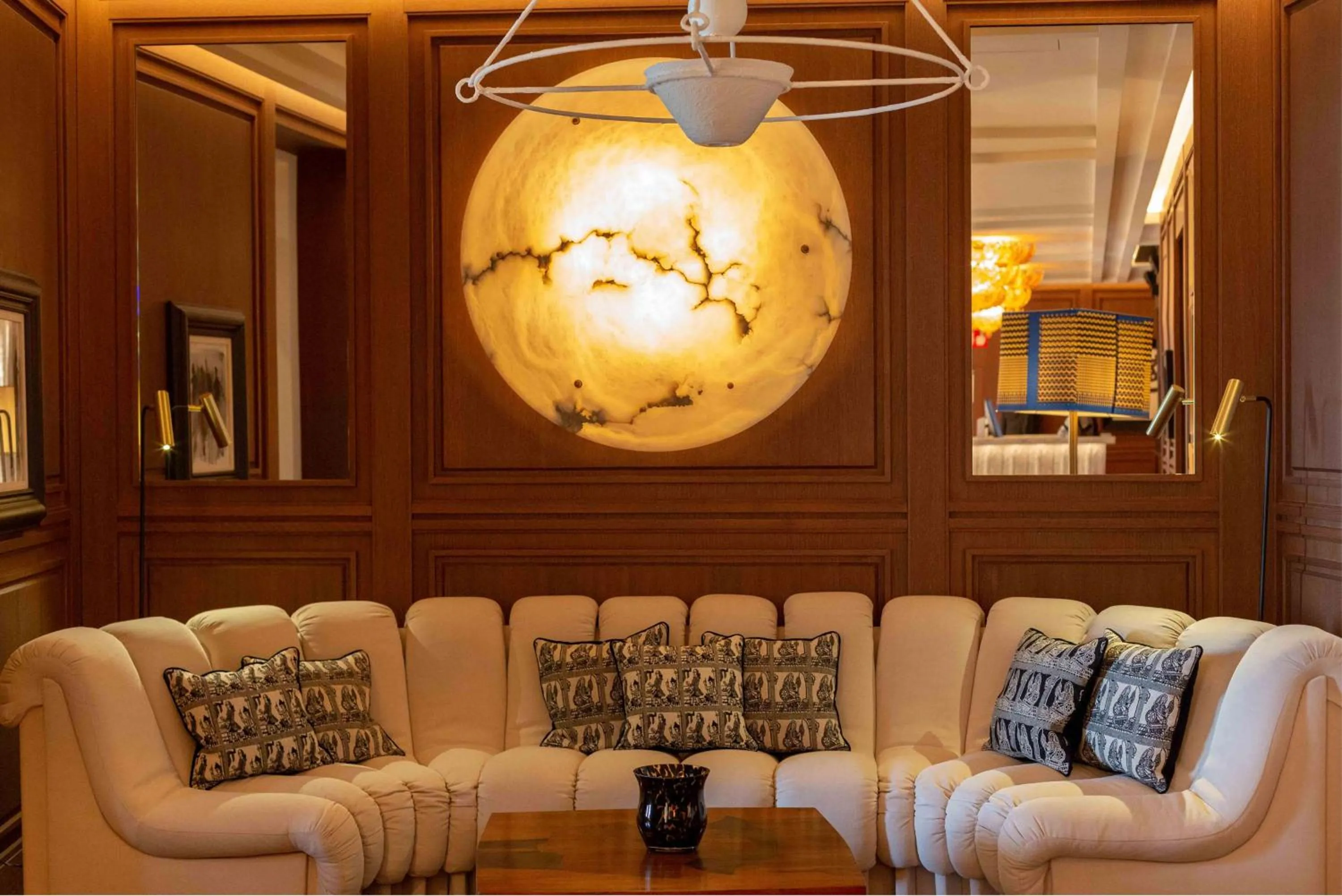 Lobby or reception in Hotel Montera Madrid, Curio Collection By Hilton