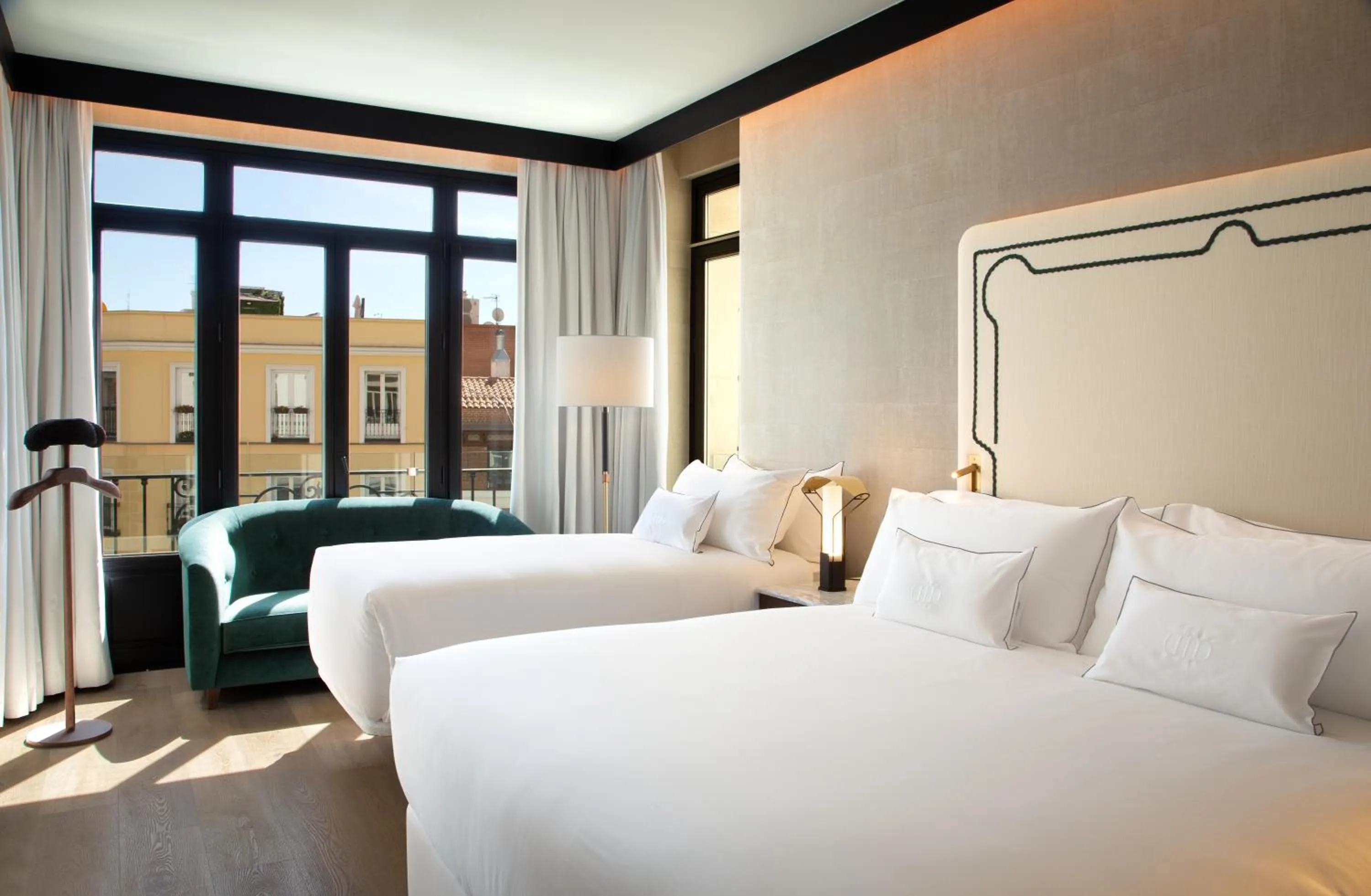 Bed in Hotel Montera Madrid, Curio Collection By Hilton