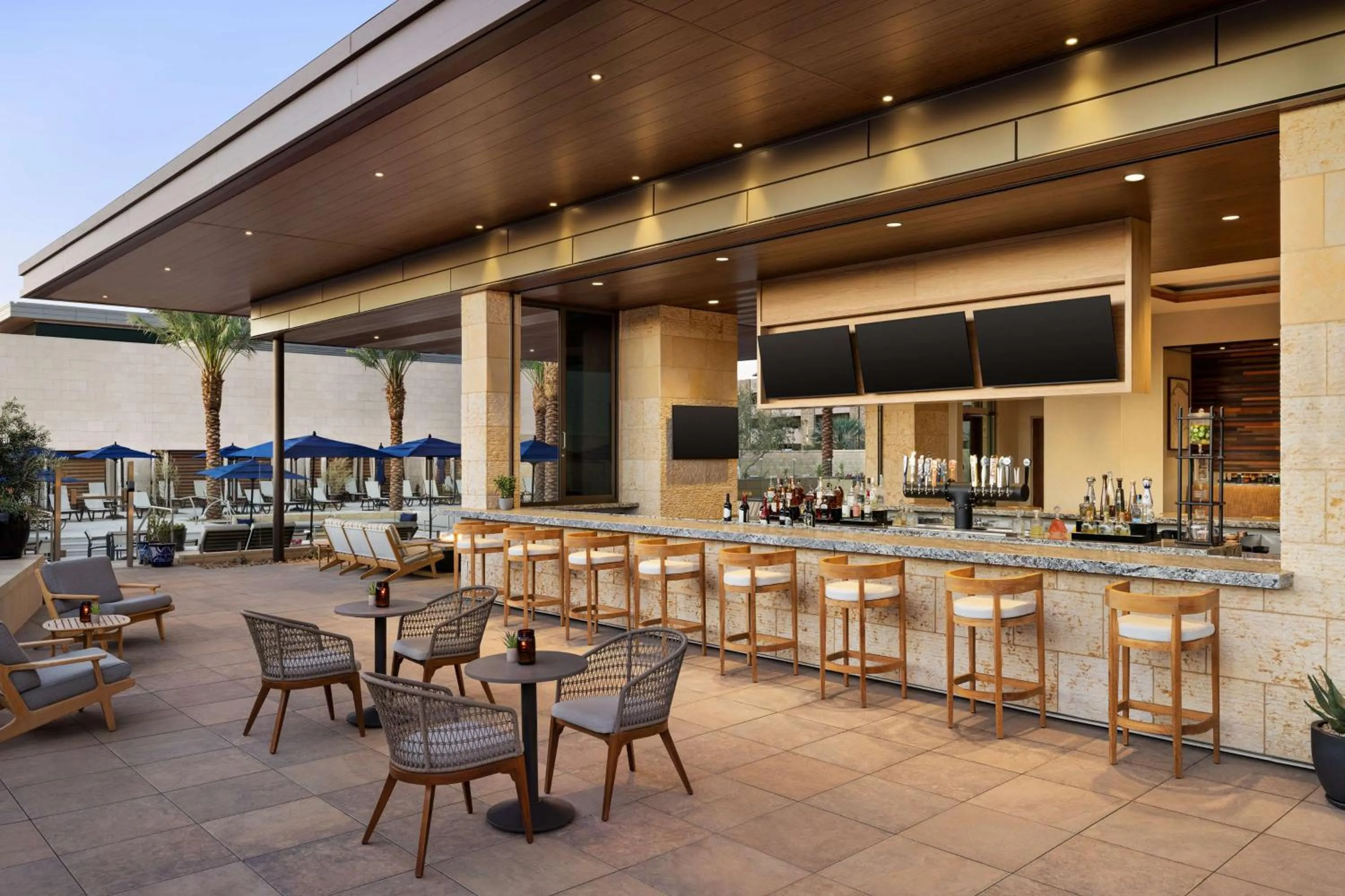 Lounge or bar in Hilton North Scottsdale At Cavasson