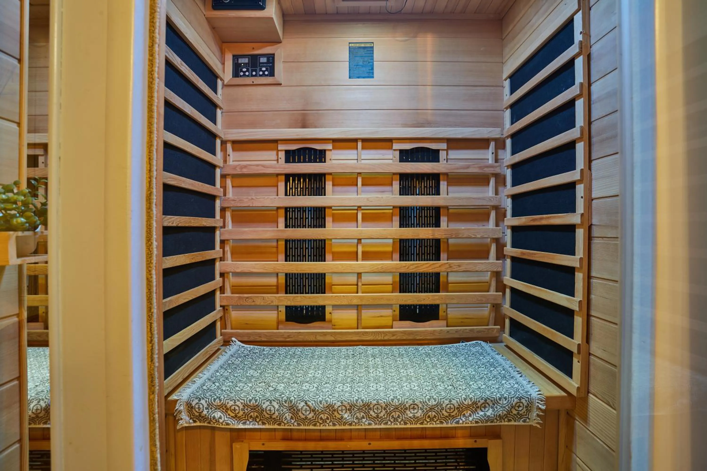 L'Escapade Aixoise Sauna Baln¿Jacuzzi All Inclusive