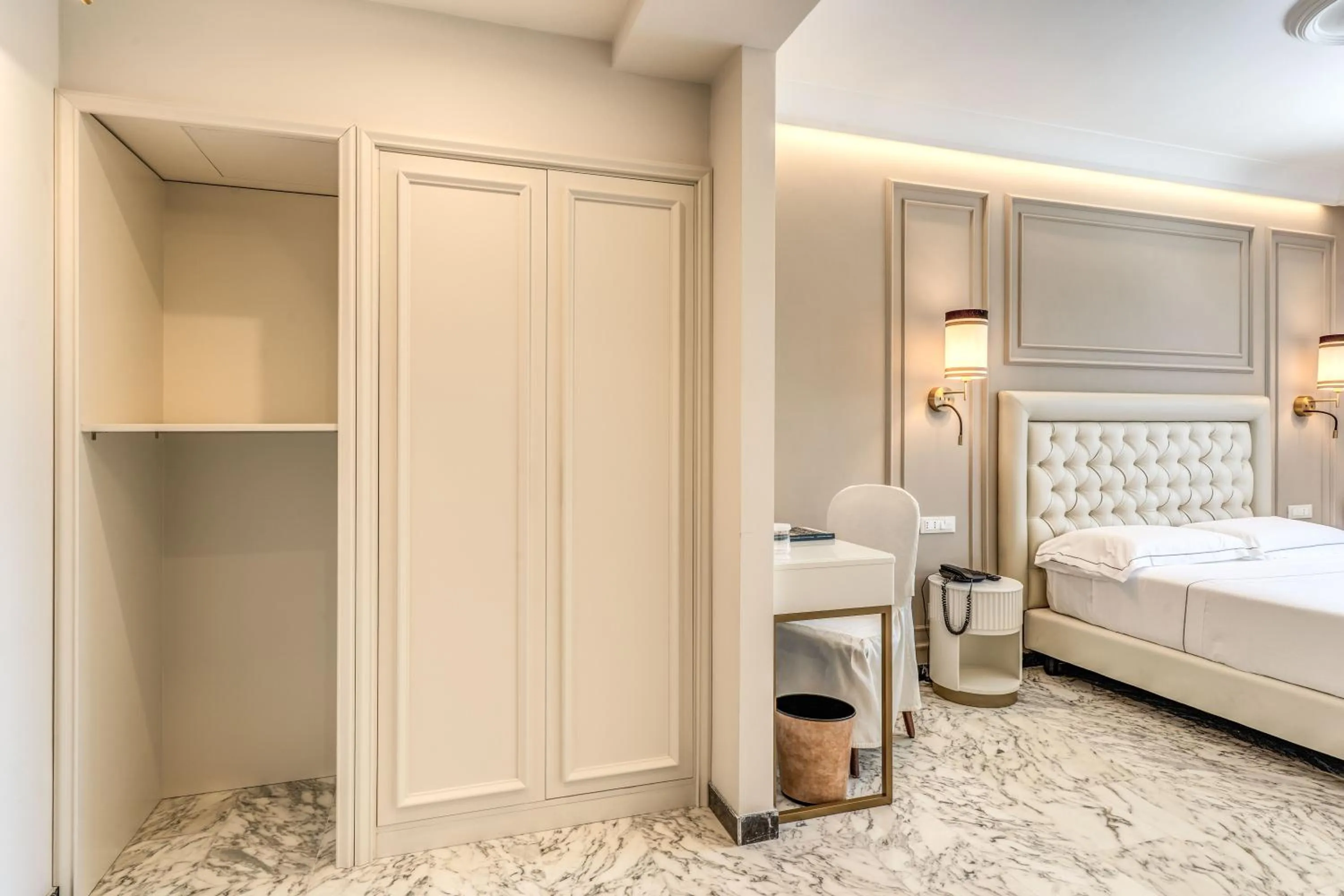 Bed in Hotel Castel Vecchio