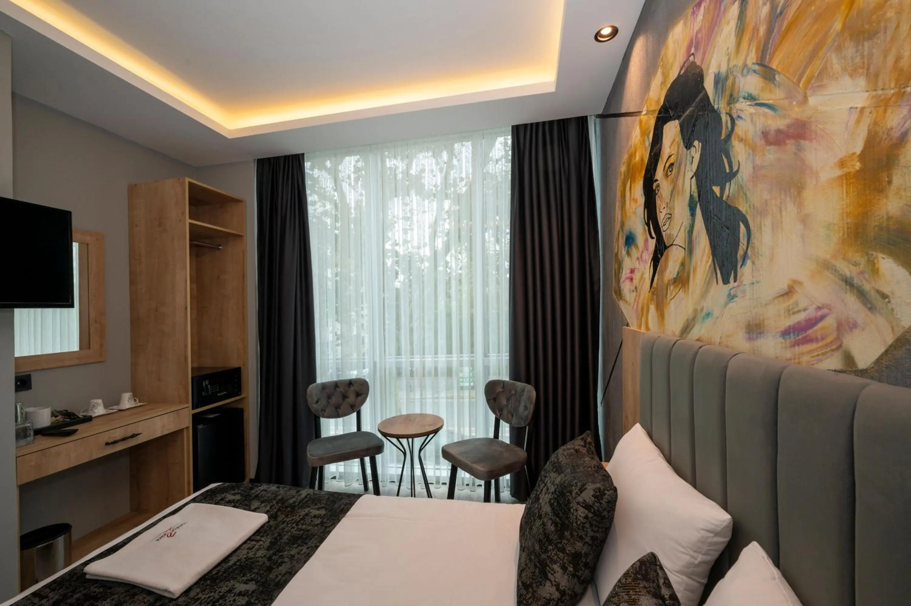 Bedroom, Bed in Comfort Point