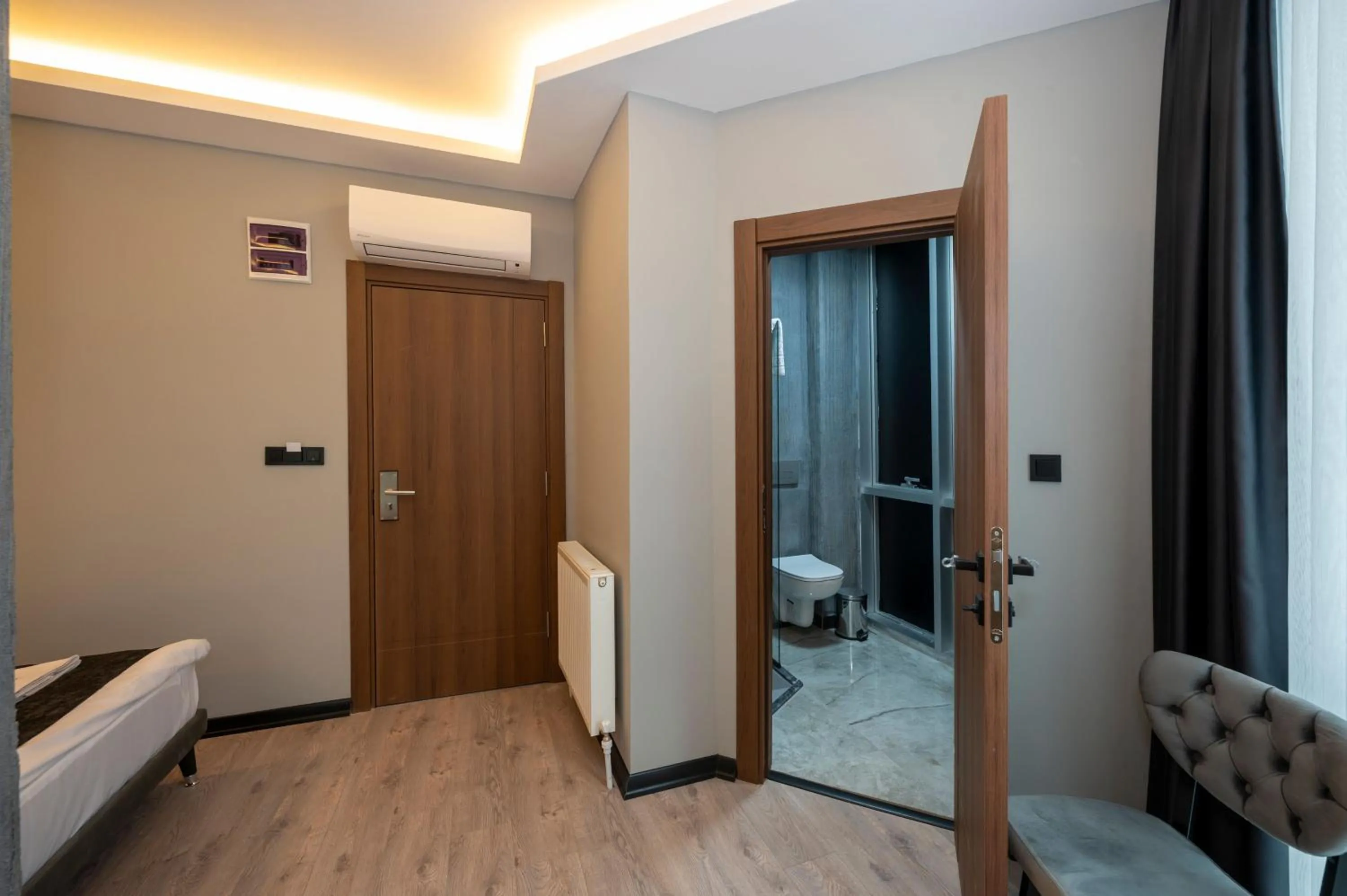 Bedroom in Comfort Point