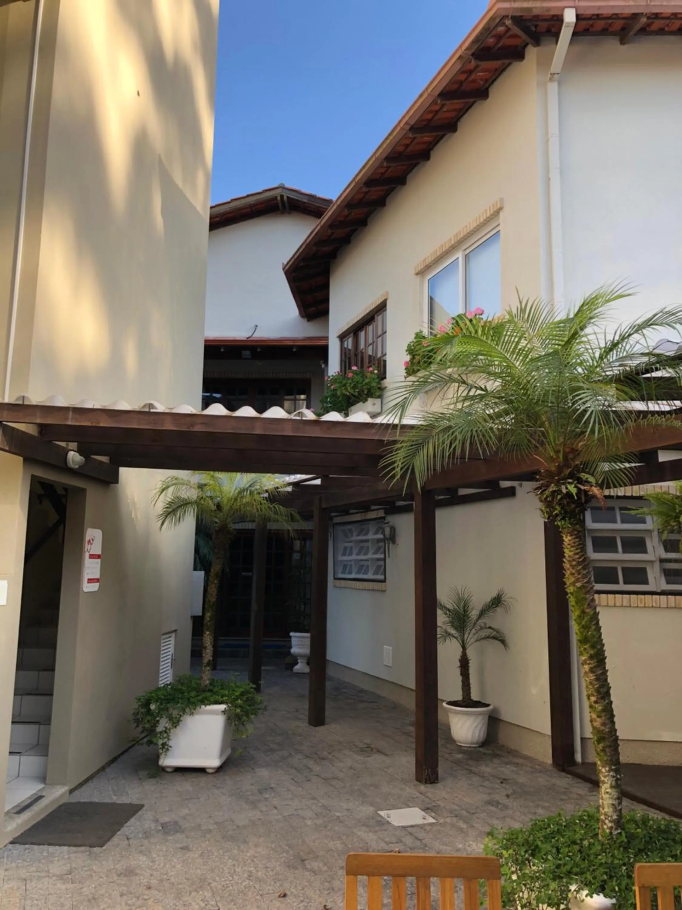 Property building in Hotel Geranius Ingleses