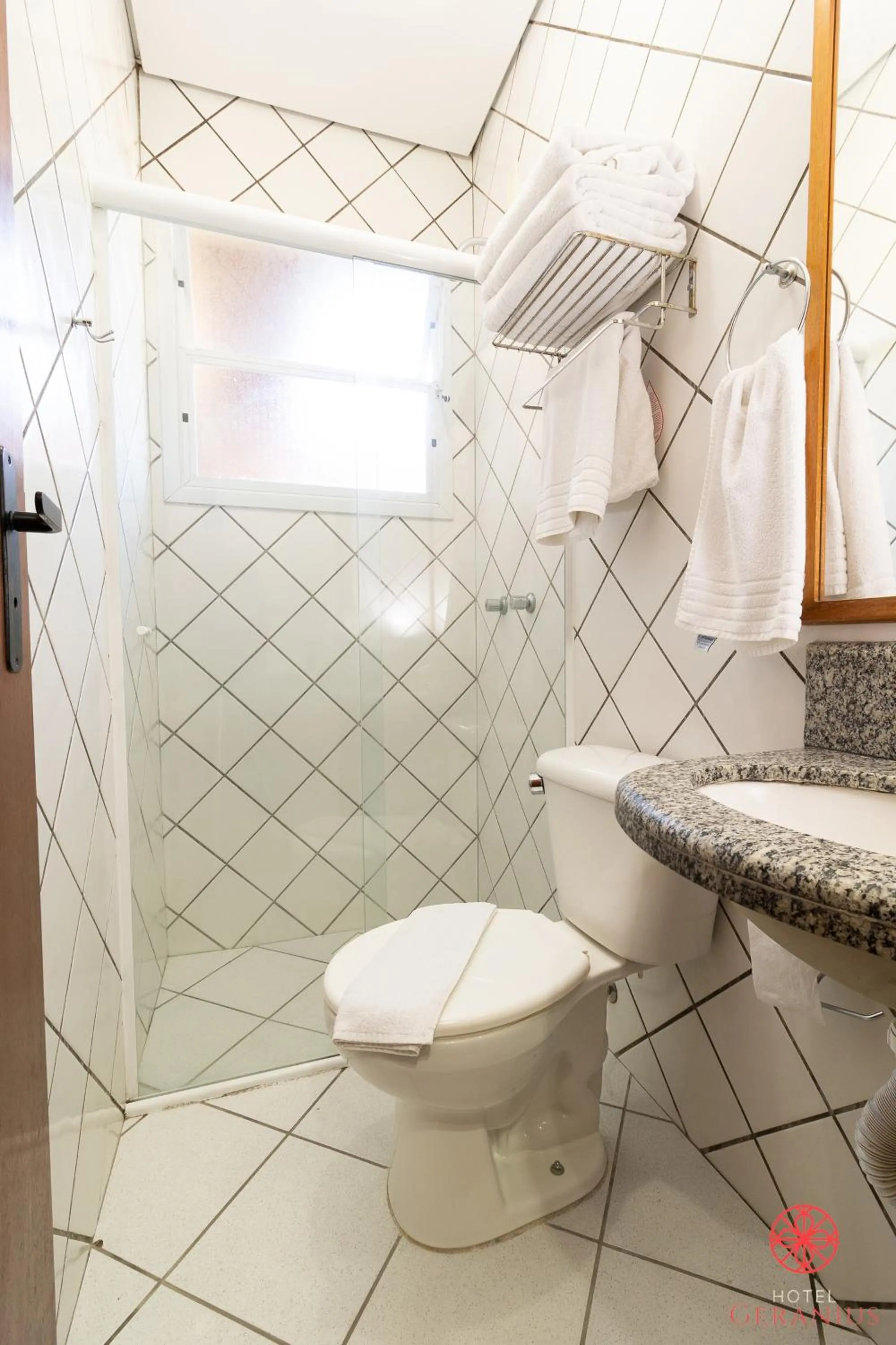 Bathroom in Hotel Geranius Ingleses