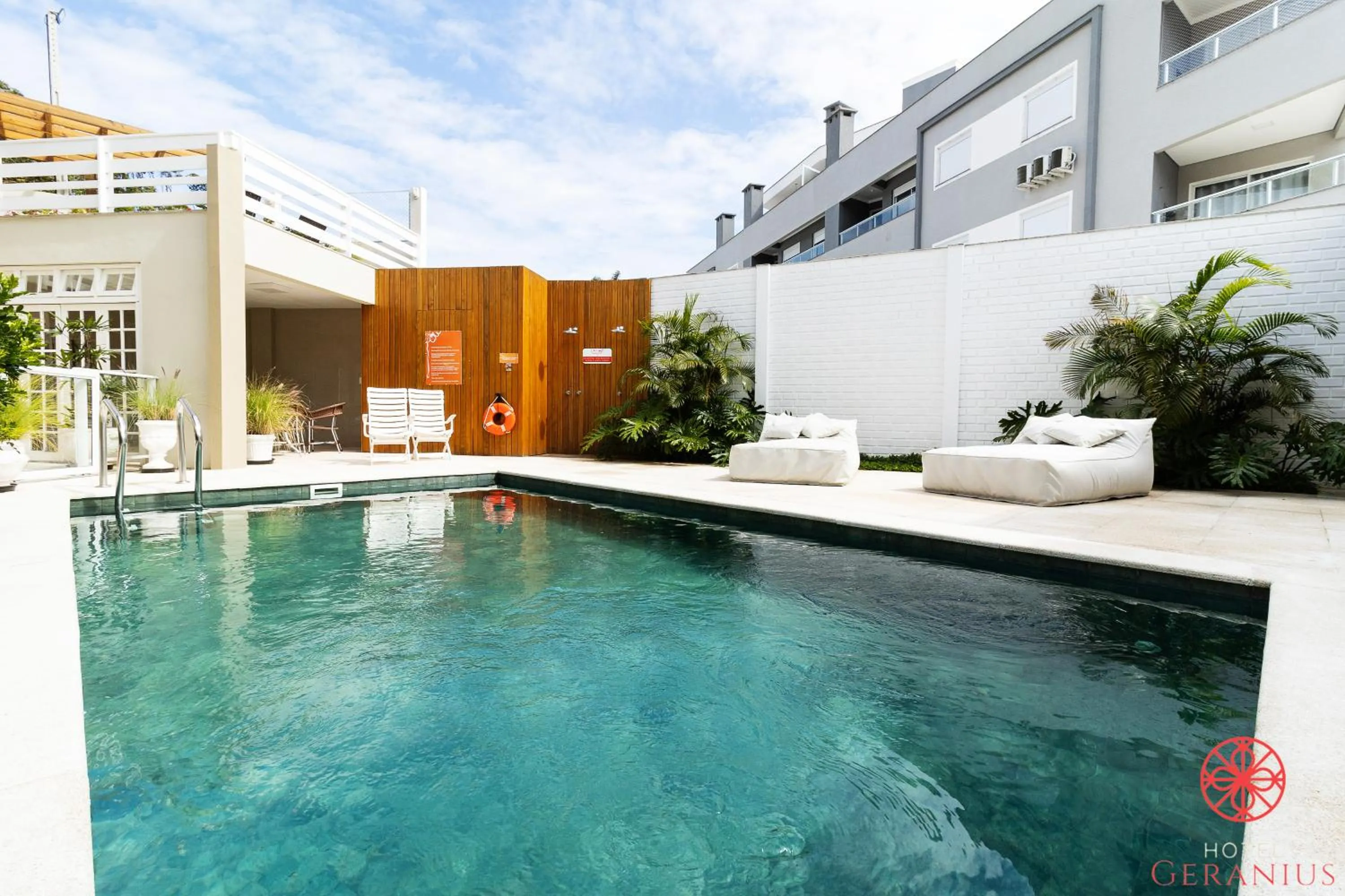 Swimming pool in Hotel Geranius Ingleses