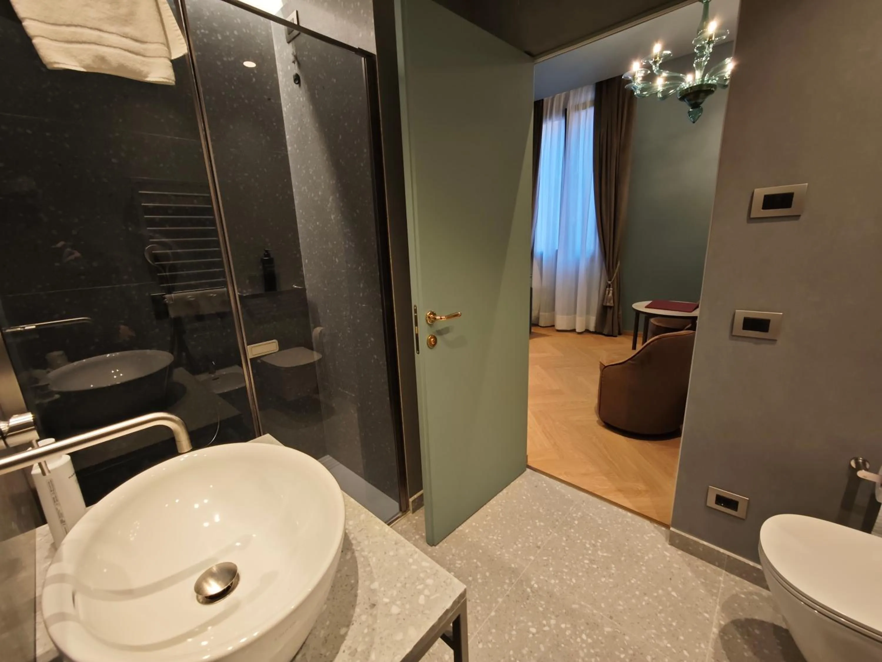 Bathroom in Hotel Campiello