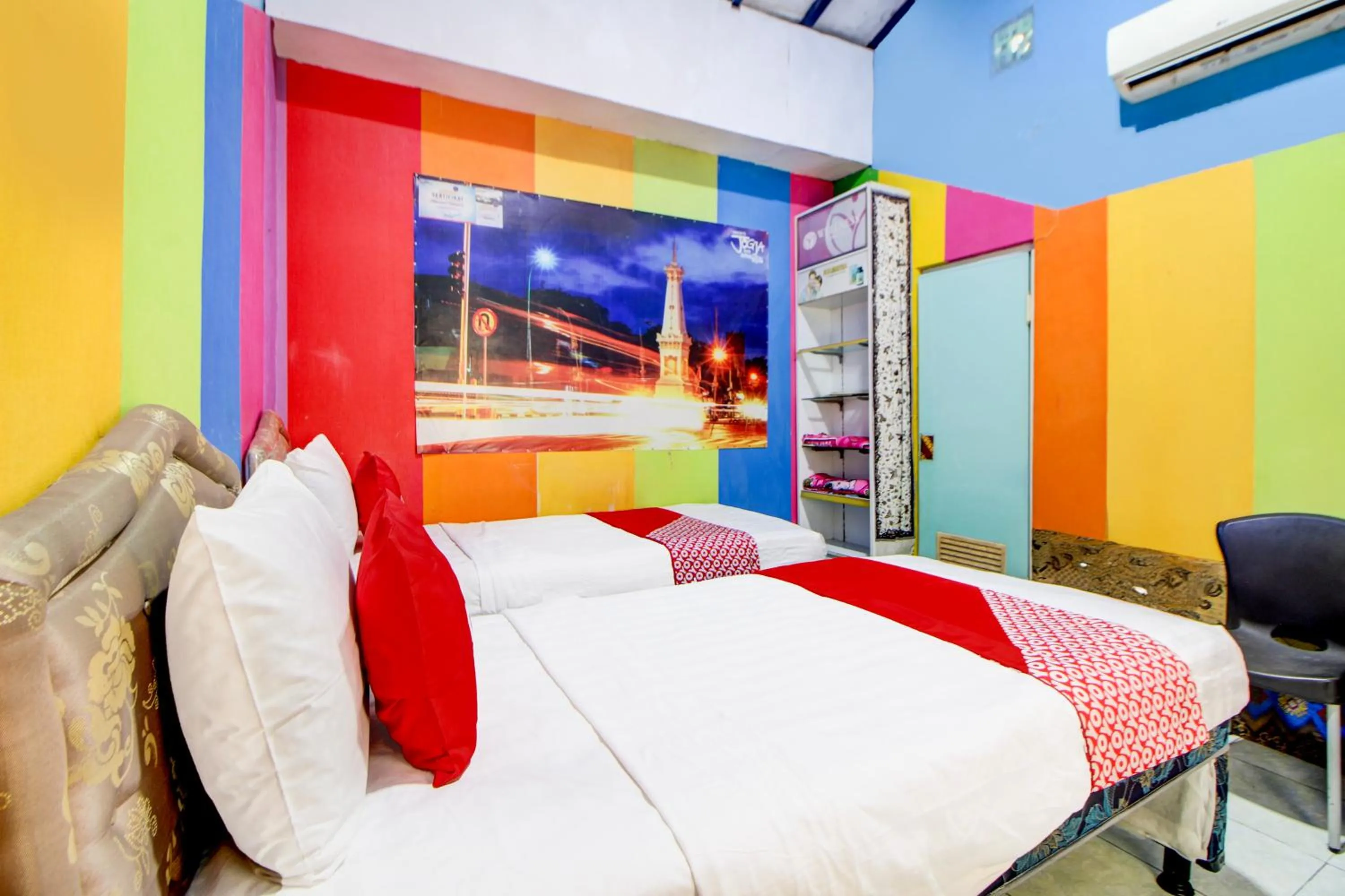 Bedroom, Bed in Oyo 91601 Pelemkecut Double Degree Syariah