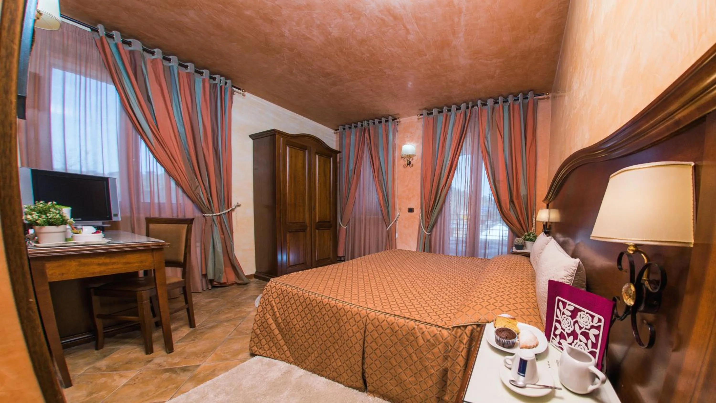 Bedroom, Bed in Hotel Al Ritrovo