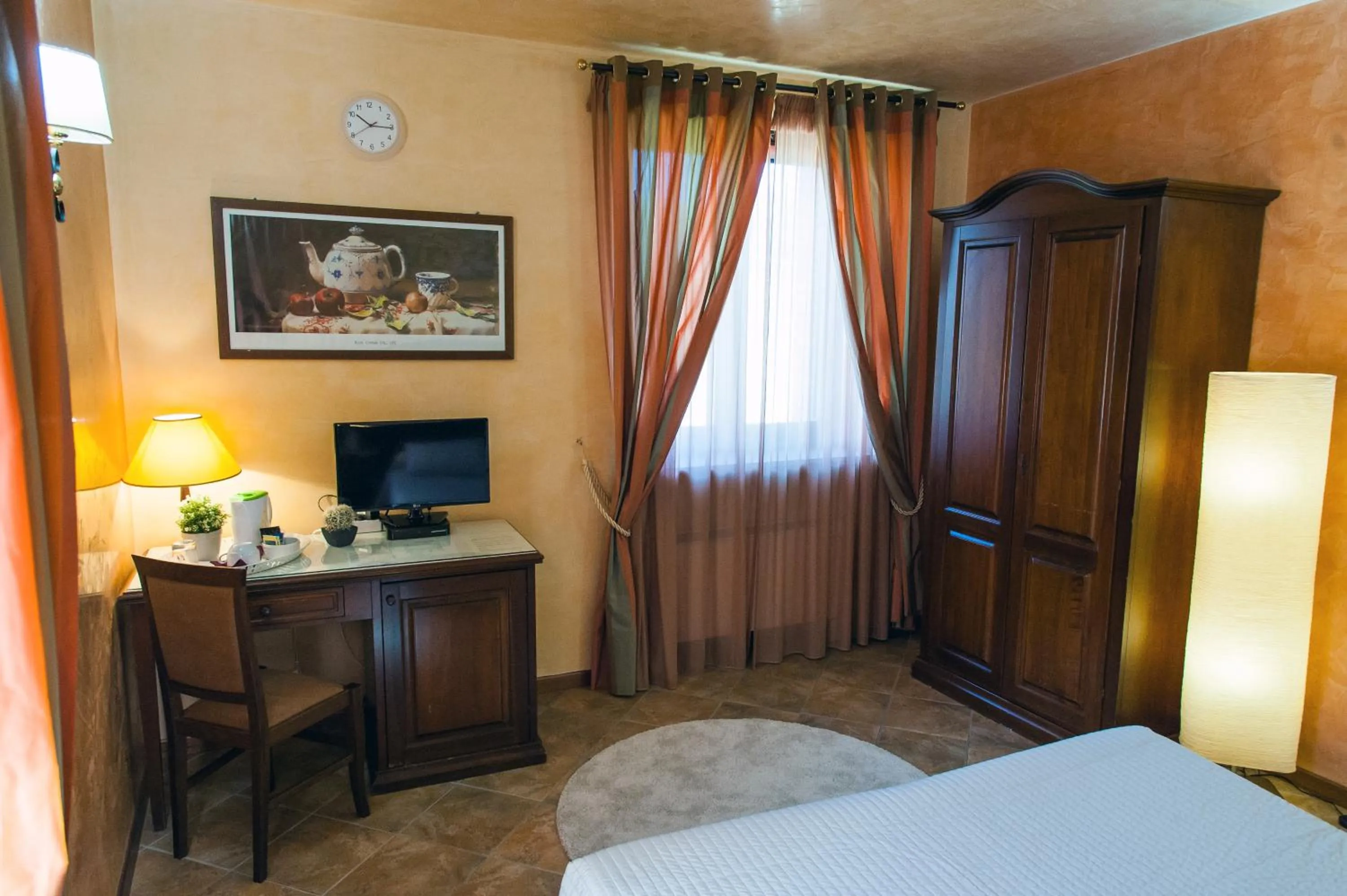 Bedroom, Bed in Hotel Al Ritrovo