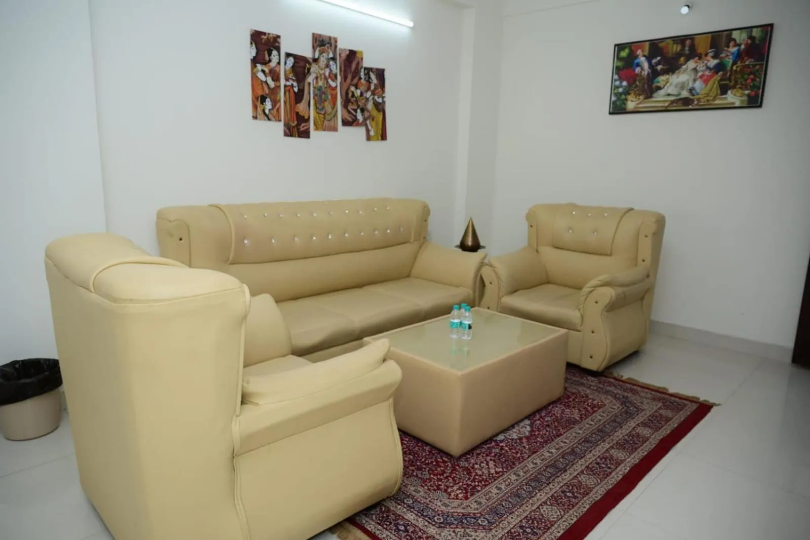 Windfall Service Apartment