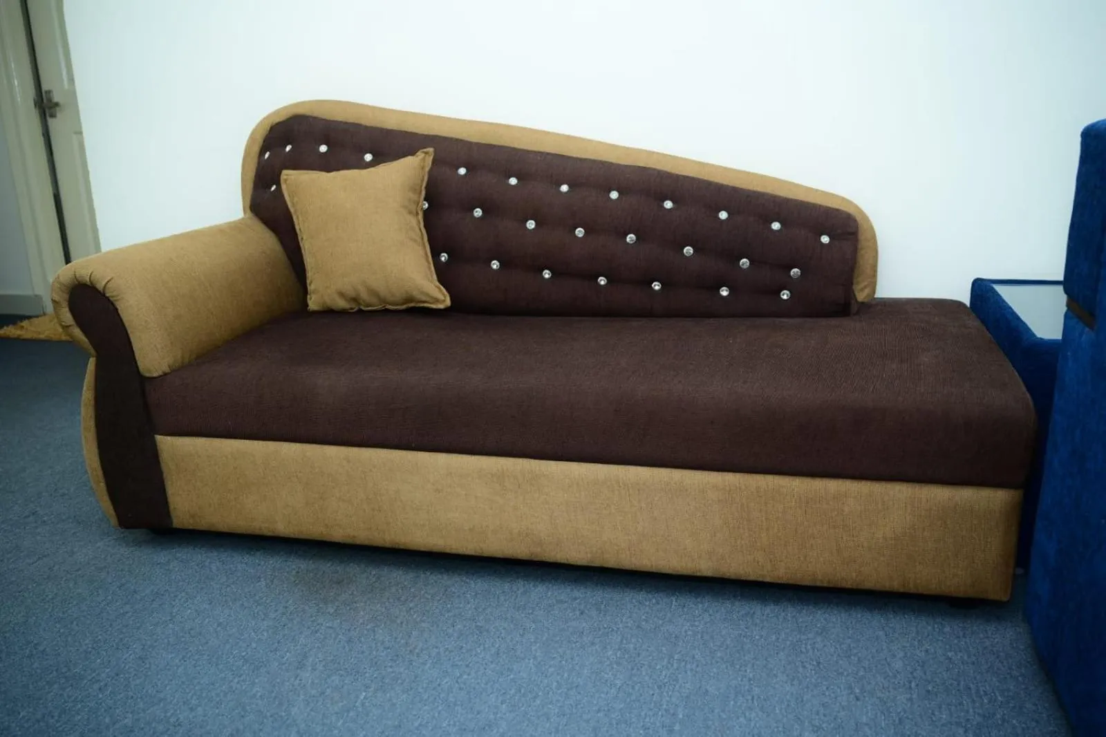 Windfall Service Apartment