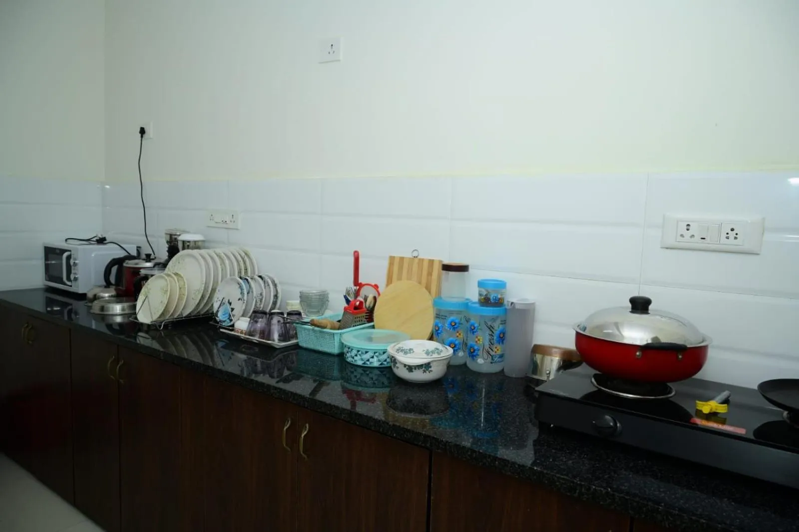 Windfall Service Apartment